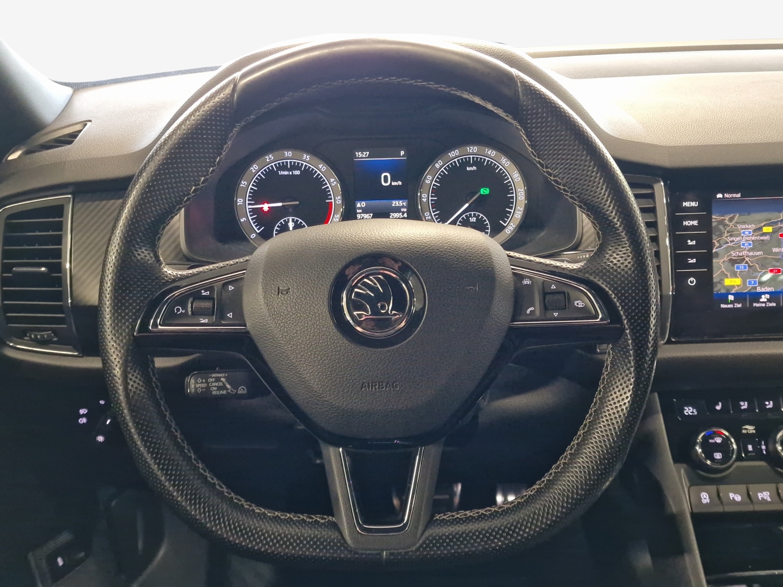 SKODA Kodiaq 2.0 TDI CR Sport Line 4x4 DSG-image-9