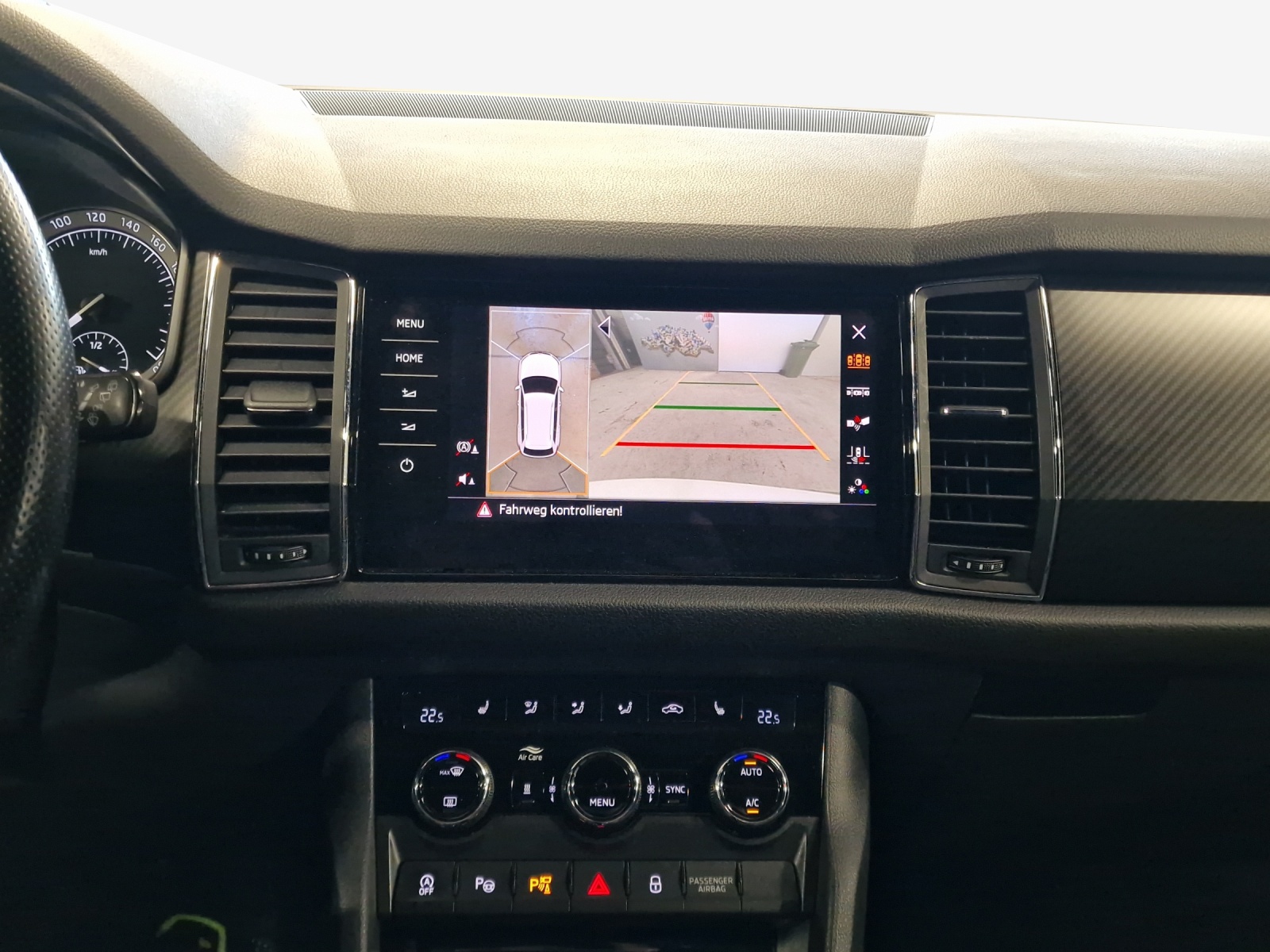 SKODA Kodiaq 2.0 TDI CR Sport Line 4x4 DSG-image-15