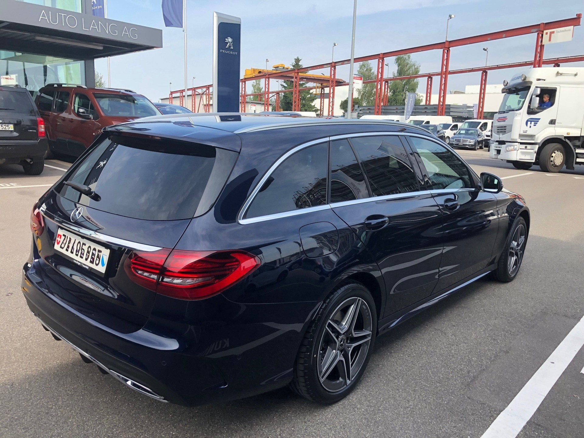MERCEDES-BENZ C 220 d AMG Line 4matic-image-1
