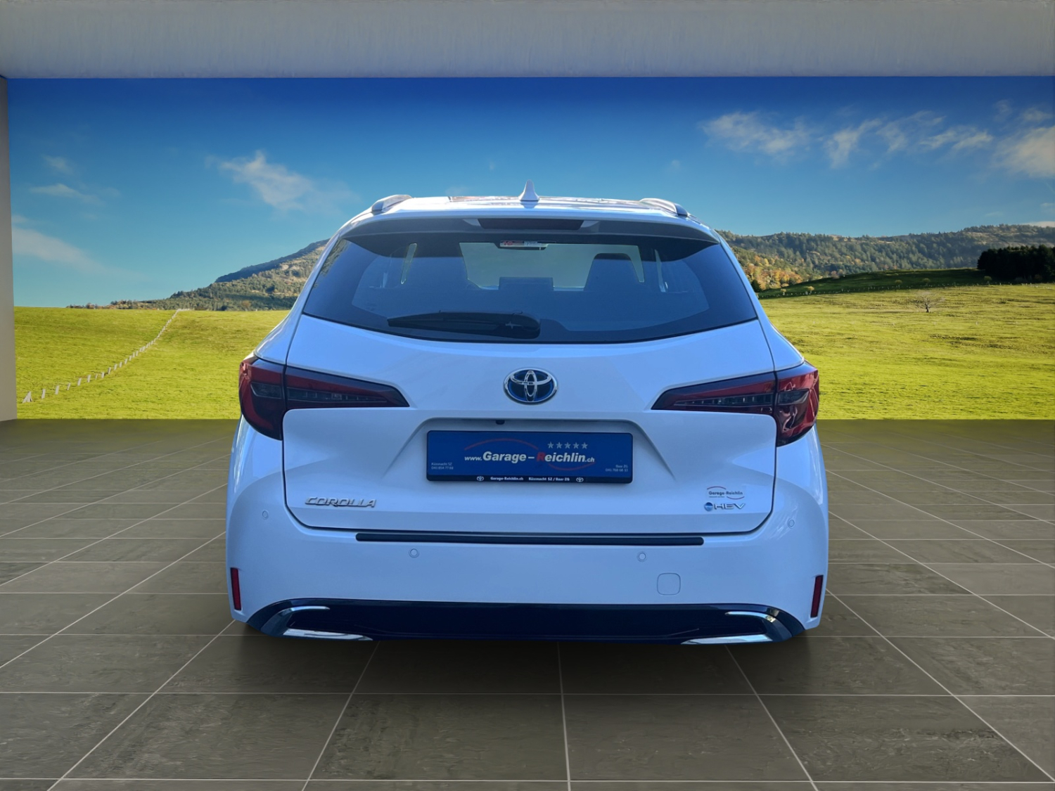 TOYOTA Corolla Touring Sports 1.8 HSD Comfort-image-3