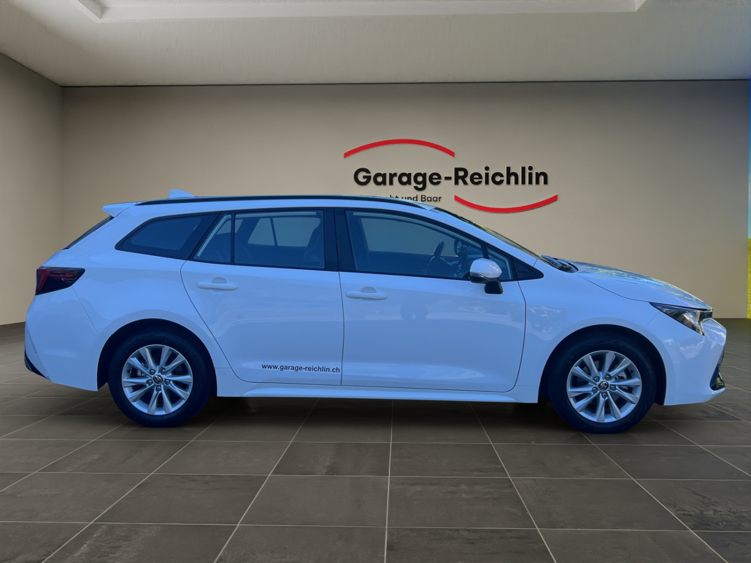 TOYOTA Corolla Touring Sports 1.8 HSD Comfort-image-5