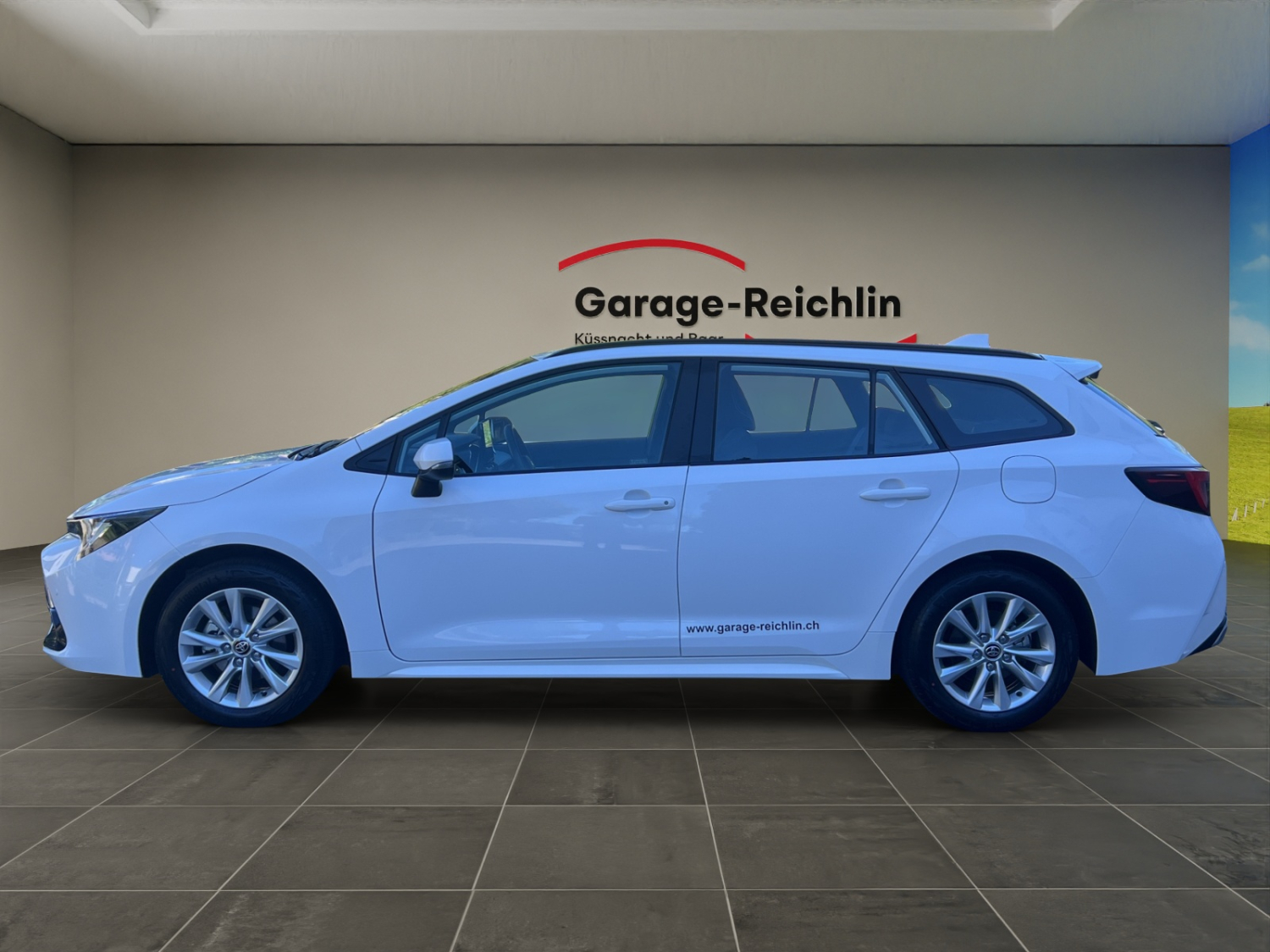 TOYOTA Corolla Touring Sports 1.8 HSD Comfort-image-1
