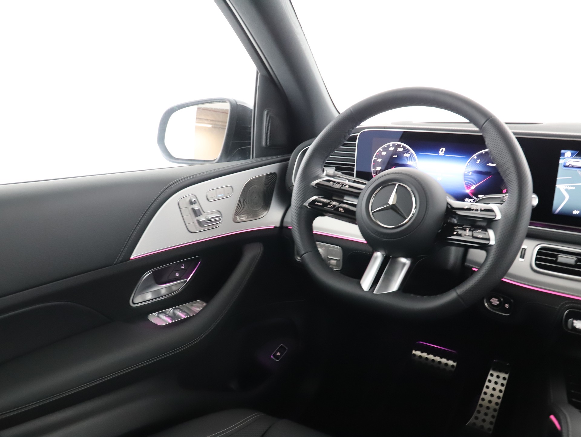 MERCEDES-BENZ GLE 300 d 4Matic-image-13