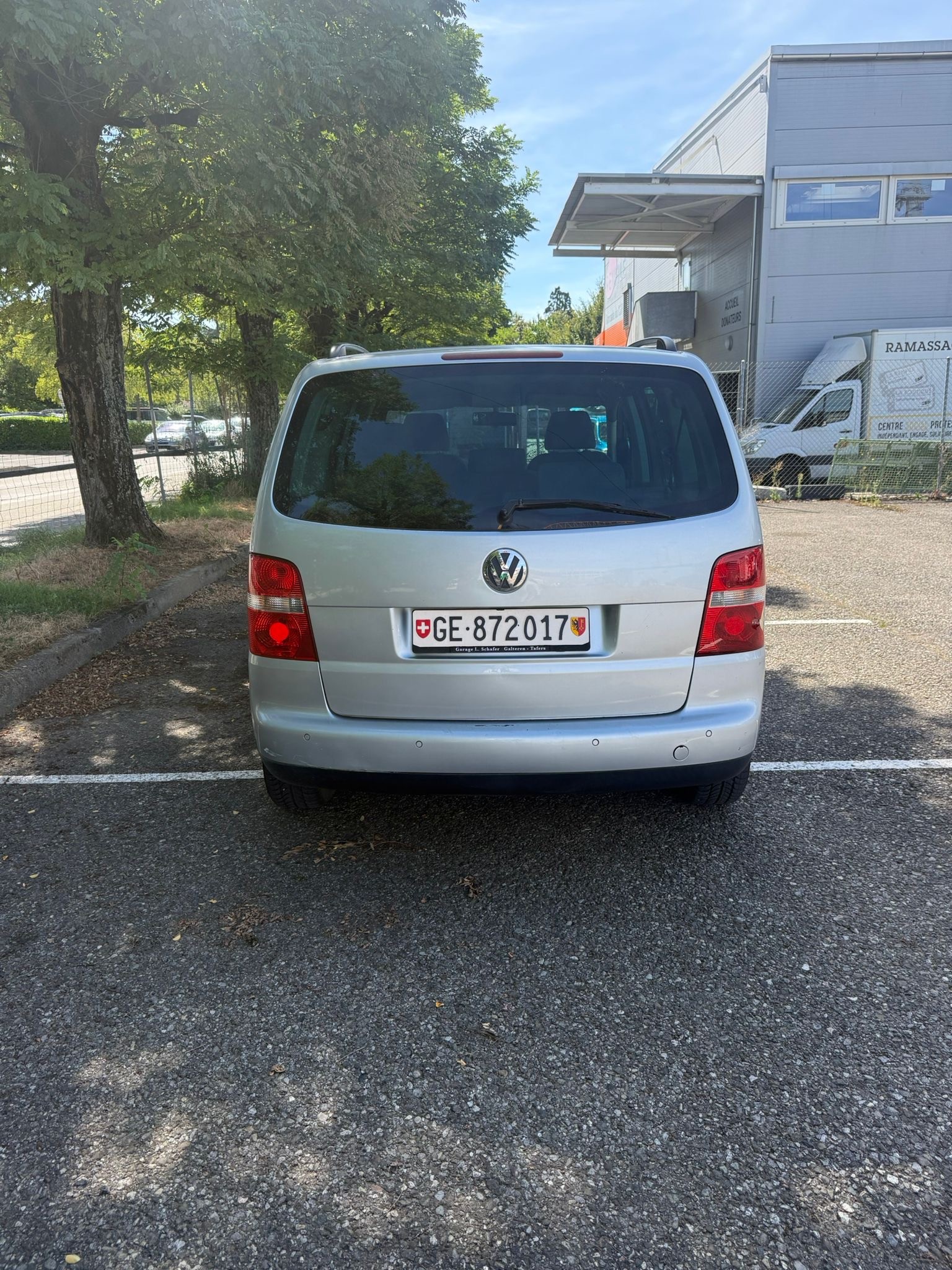 VW 7 place Automatique 2.0 essence-image-6