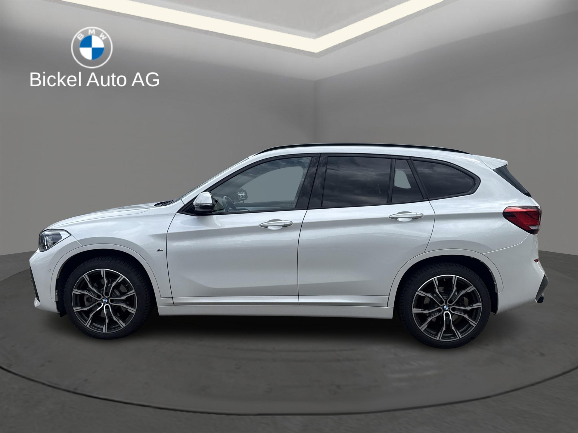BMW X1 xDrive 20d M Sport-image-3