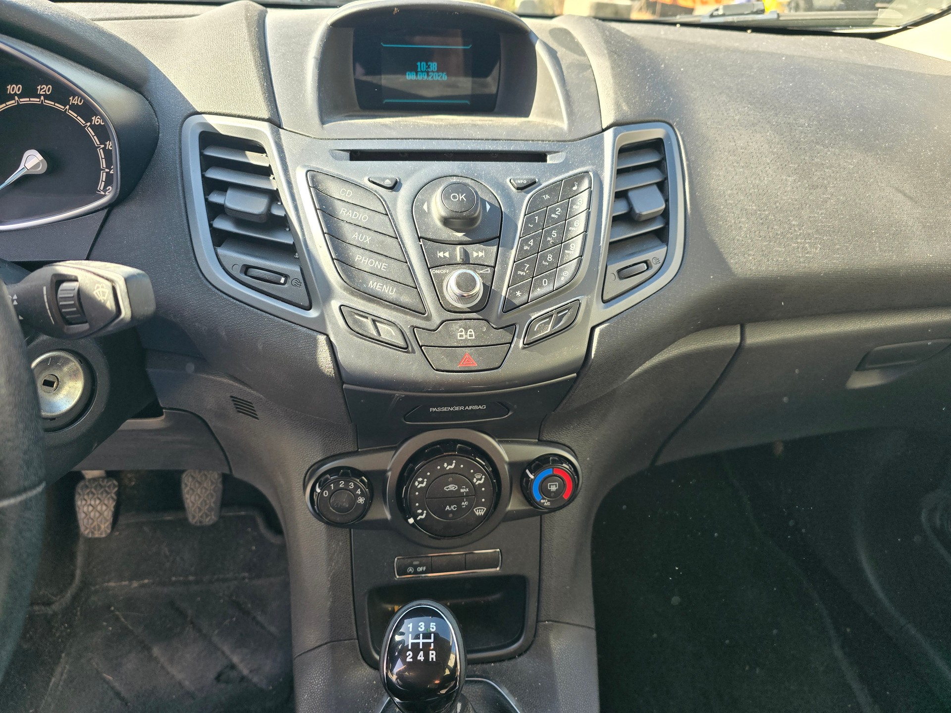 FORD Fiesta 1.0 SCTi Trend-image-9