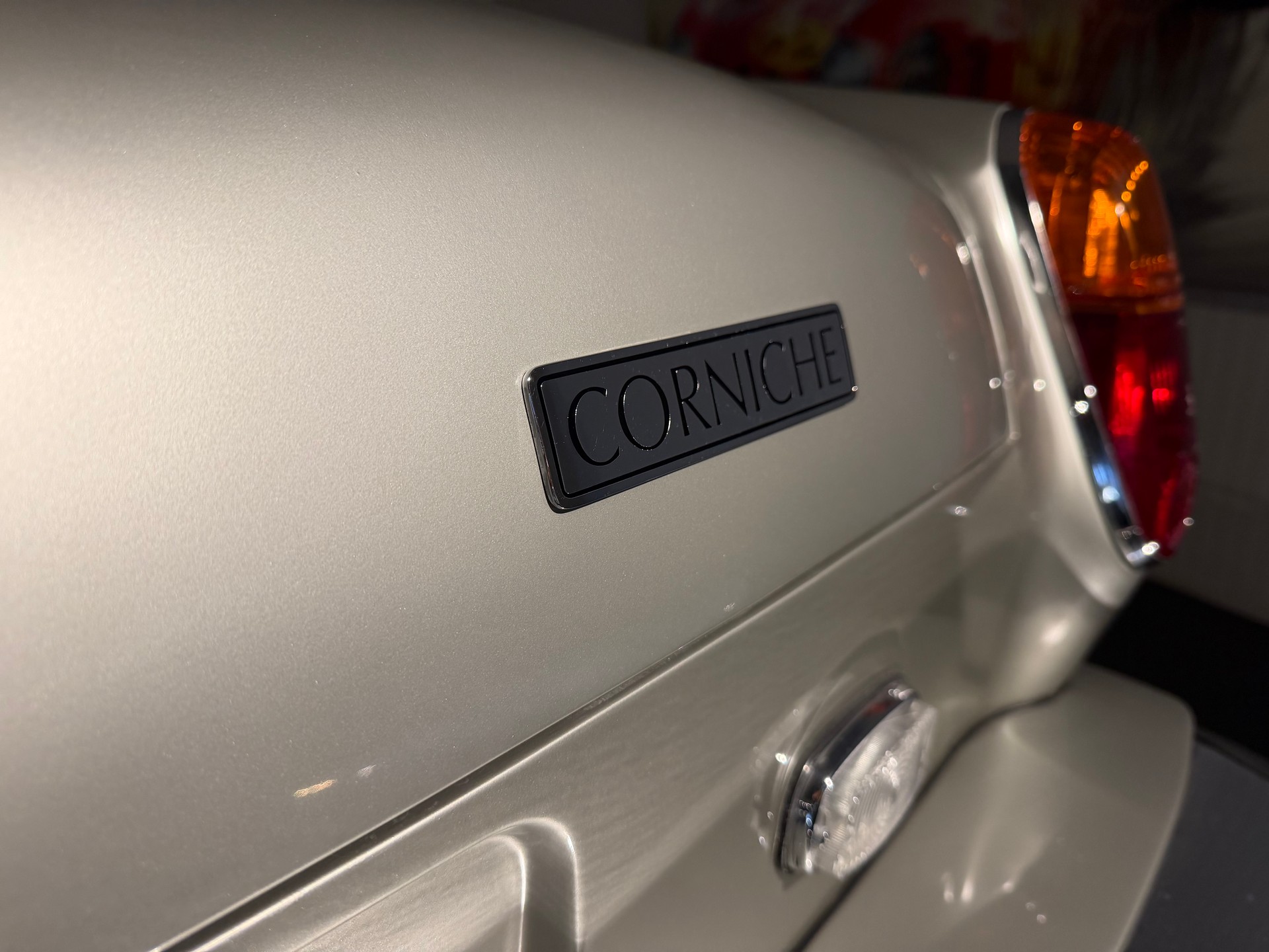 ROLLS-ROYCE CORNICHE-image-24