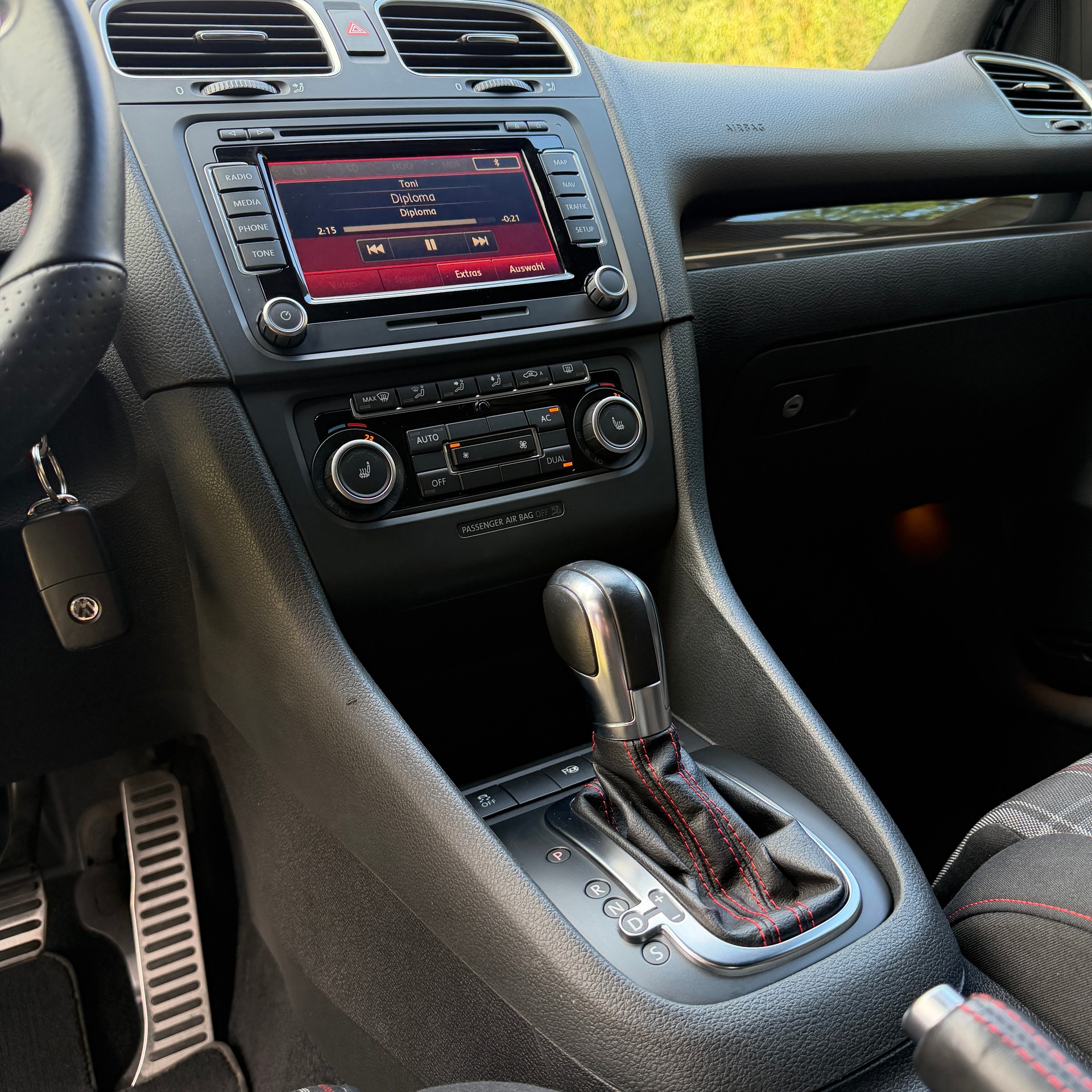 VW Golf 2.0 TSI GTI DSG-image-10