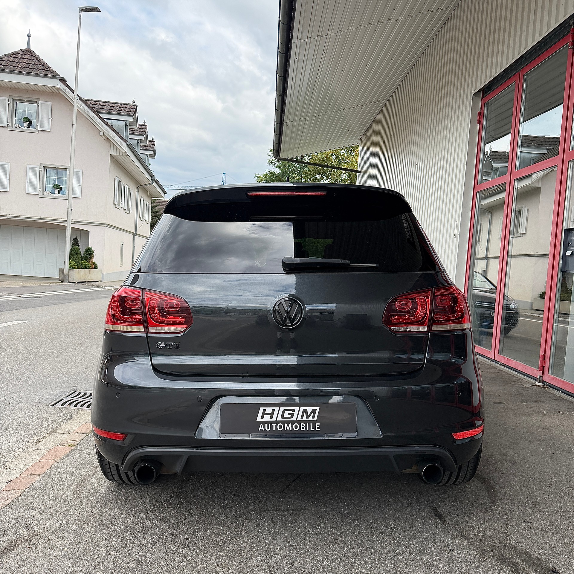 VW Golf 2.0 TSI GTI DSG-image-5