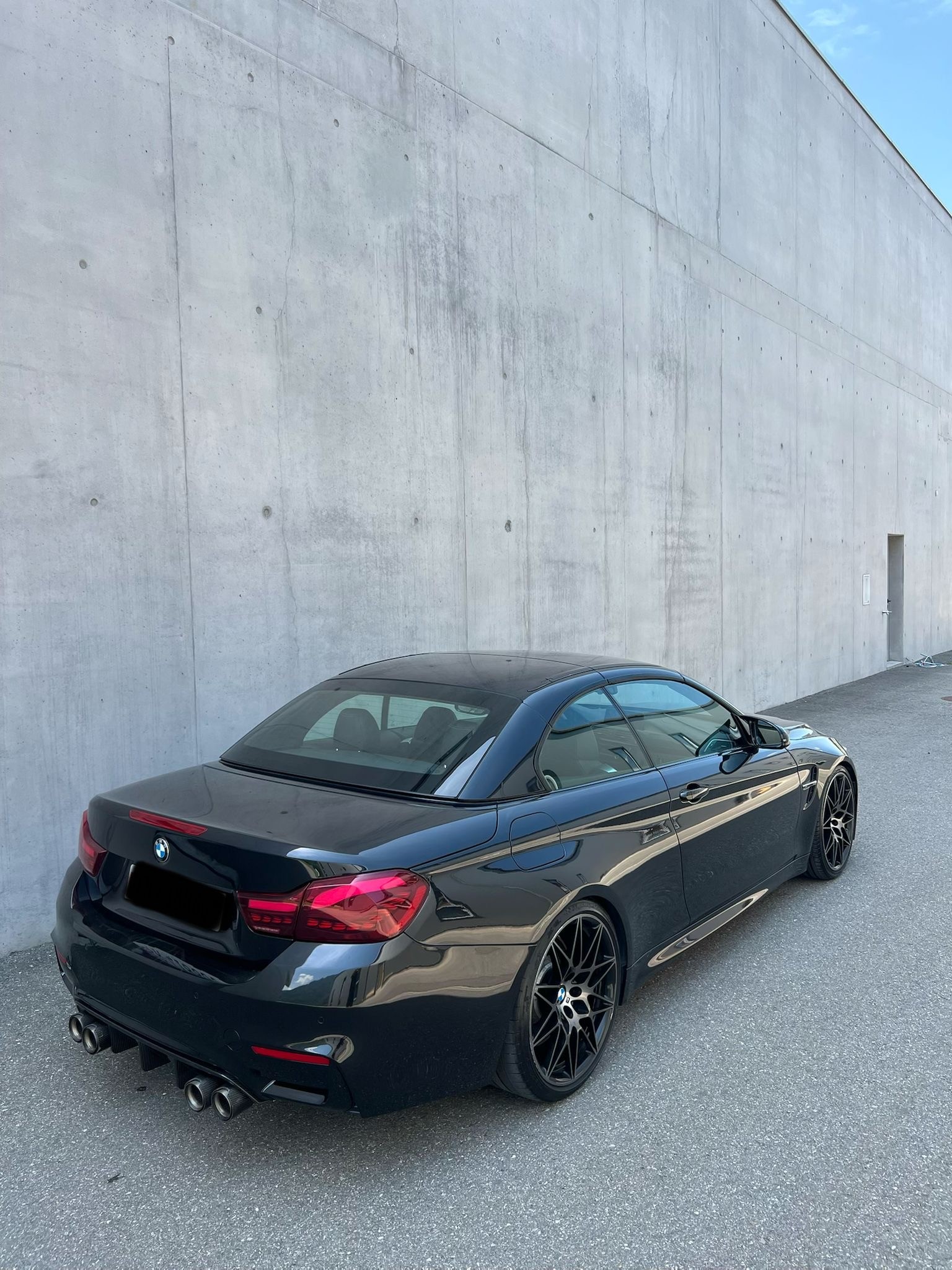 BMW M4 Compétition cabriolet-image-2