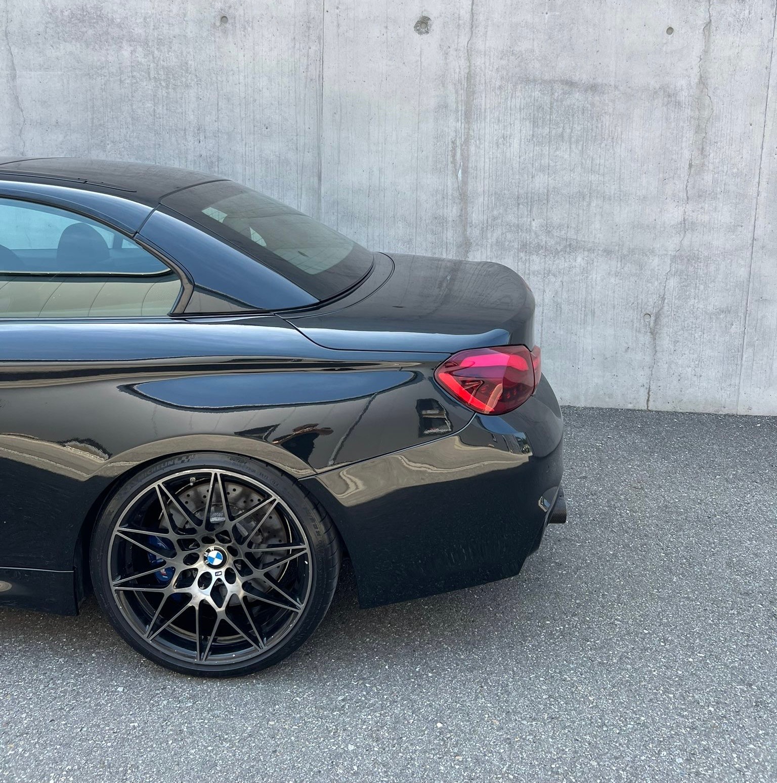 BMW M4 Compétition cabriolet - voiture Suisse - services gratuits-image-3