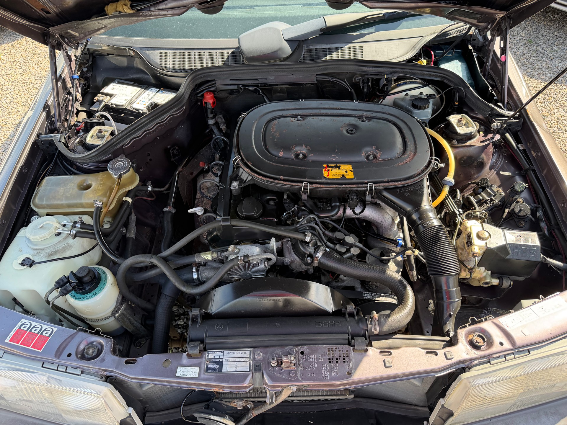 MERCEDES-BENZ 190 E 1.8 Avantgarde-image-10