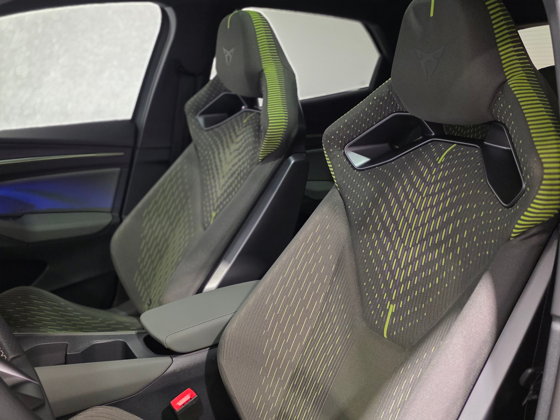 CUPRA Raval 52 kWh VZ Extreme-image-14