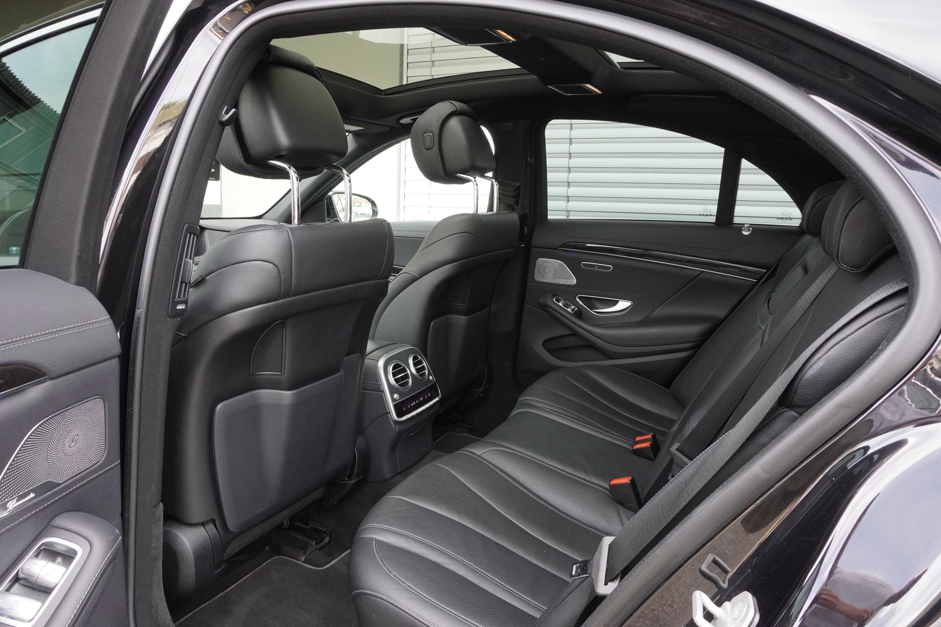 MERCEDES-BENZ S 350 d 4Matic 9G-Tronic-image-15