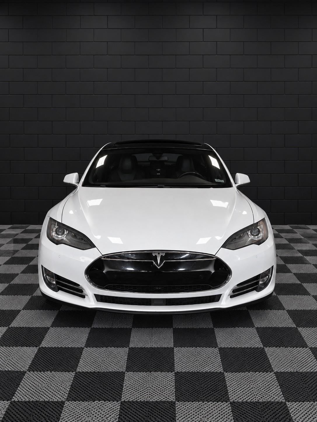 TESLA Model S 85 D-image-0