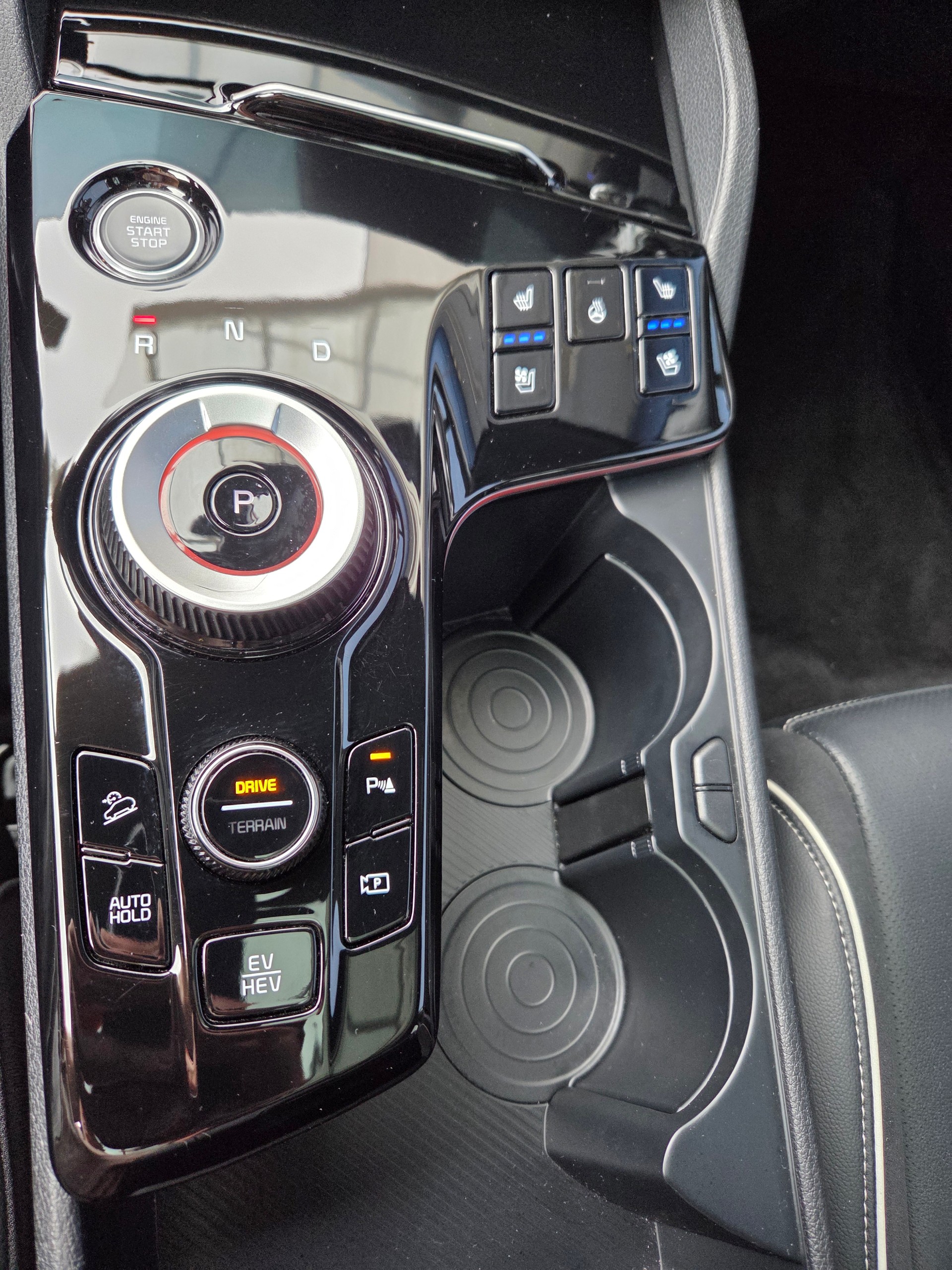KIA Sportage 1.6T-GDi PHEV GT-Line 4x4 A-image-12
