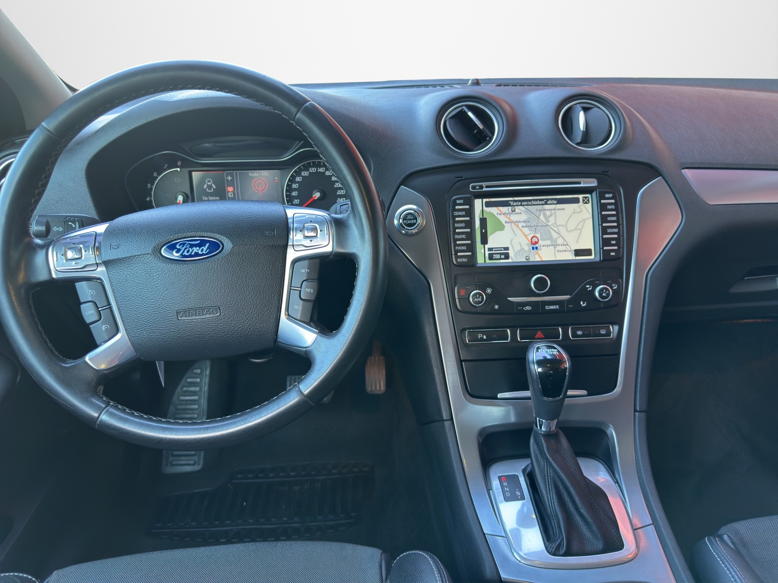 FORD Mondeo 2.0 EcoBoost SCTi Titanium PowerShift-image-10