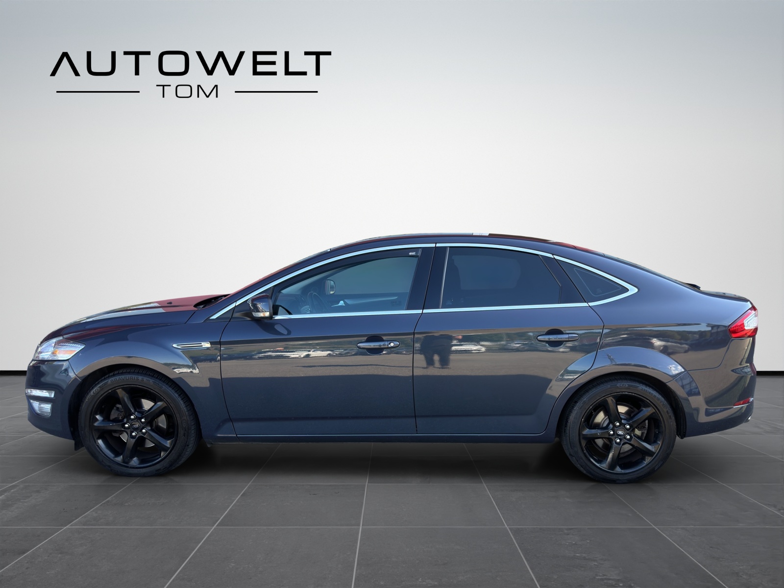 FORD Mondeo 2.0 EcoBoost SCTi Titanium PowerShift-image-1