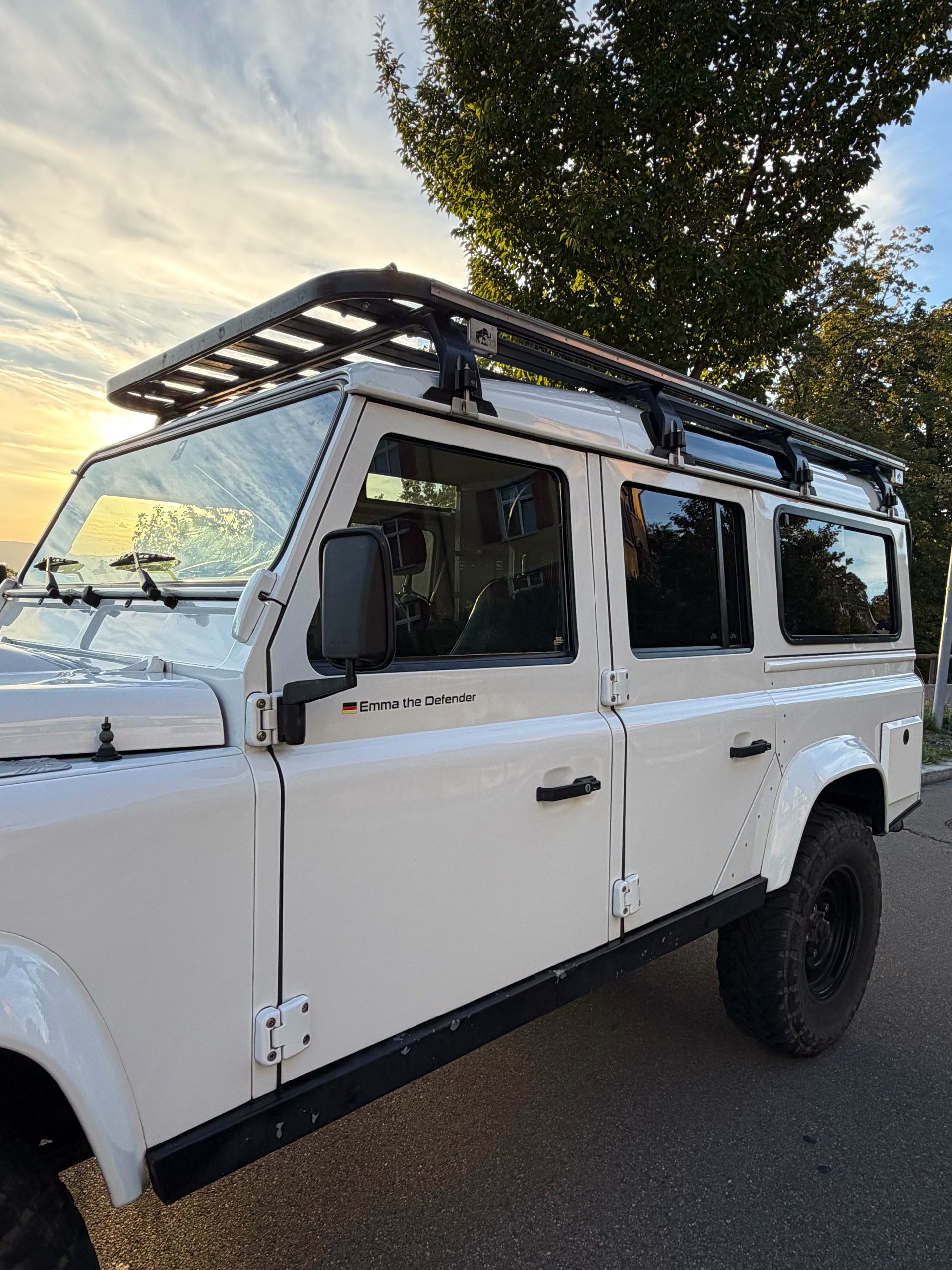 LAND ROVER 2.2 TD4 SW SE-image-5