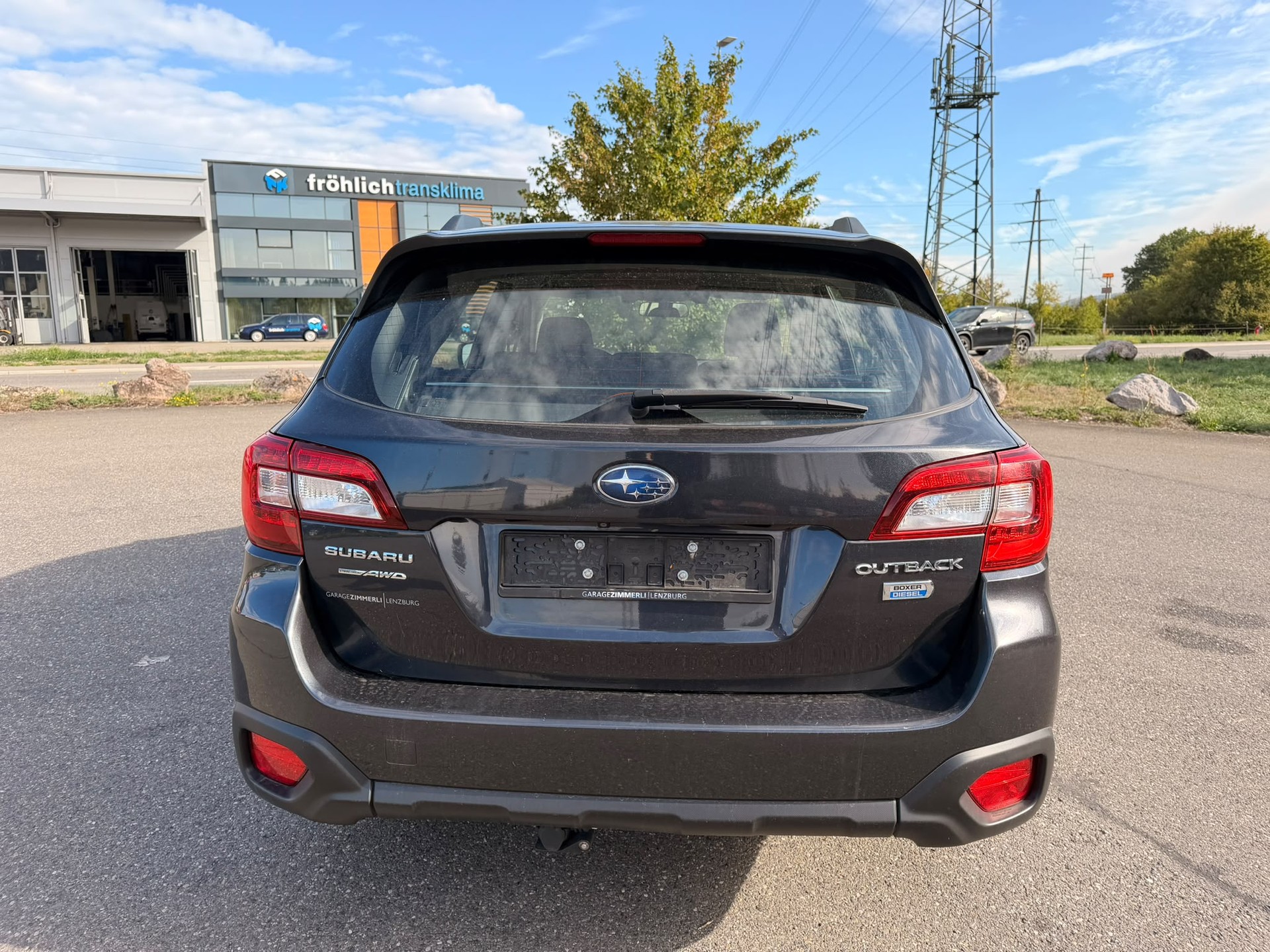 SUBARU Outback 2.0D Luxury AWD Lineartronic-image-3