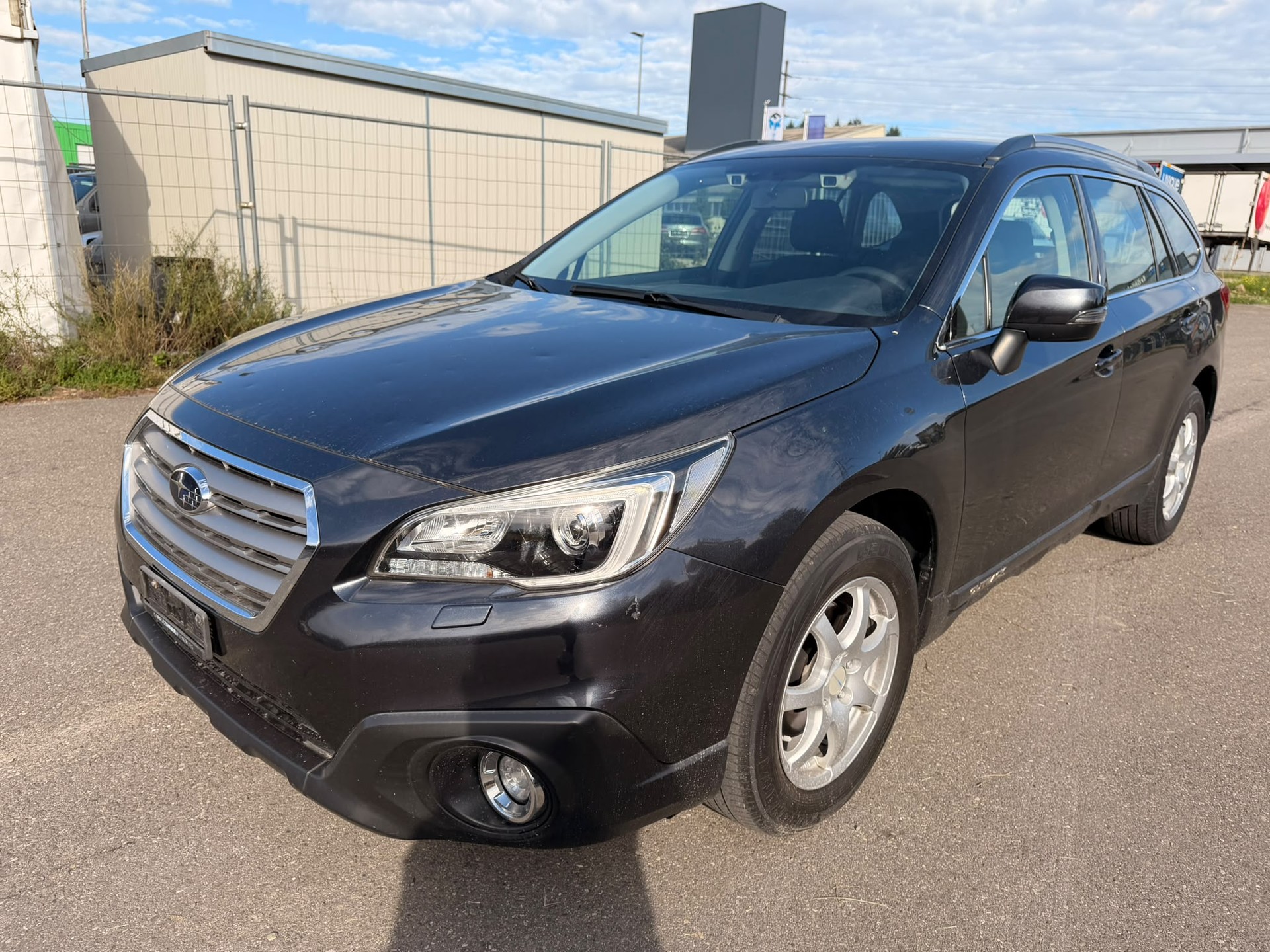 SUBARU Outback 2.0D Luxury AWD Lineartronic-image-1