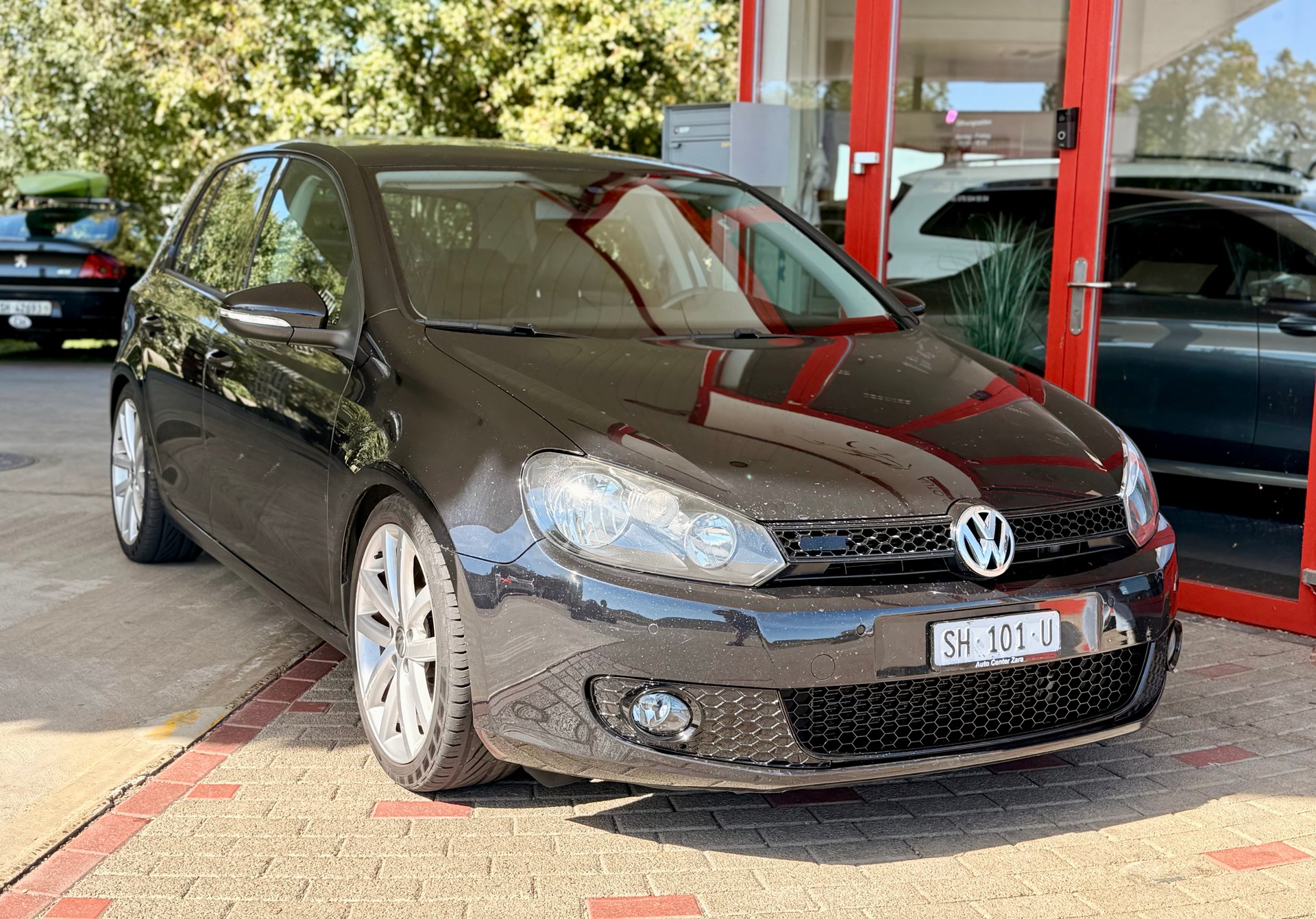VW Golf 2.0 TDI Sport Edition 4Motion-image-0