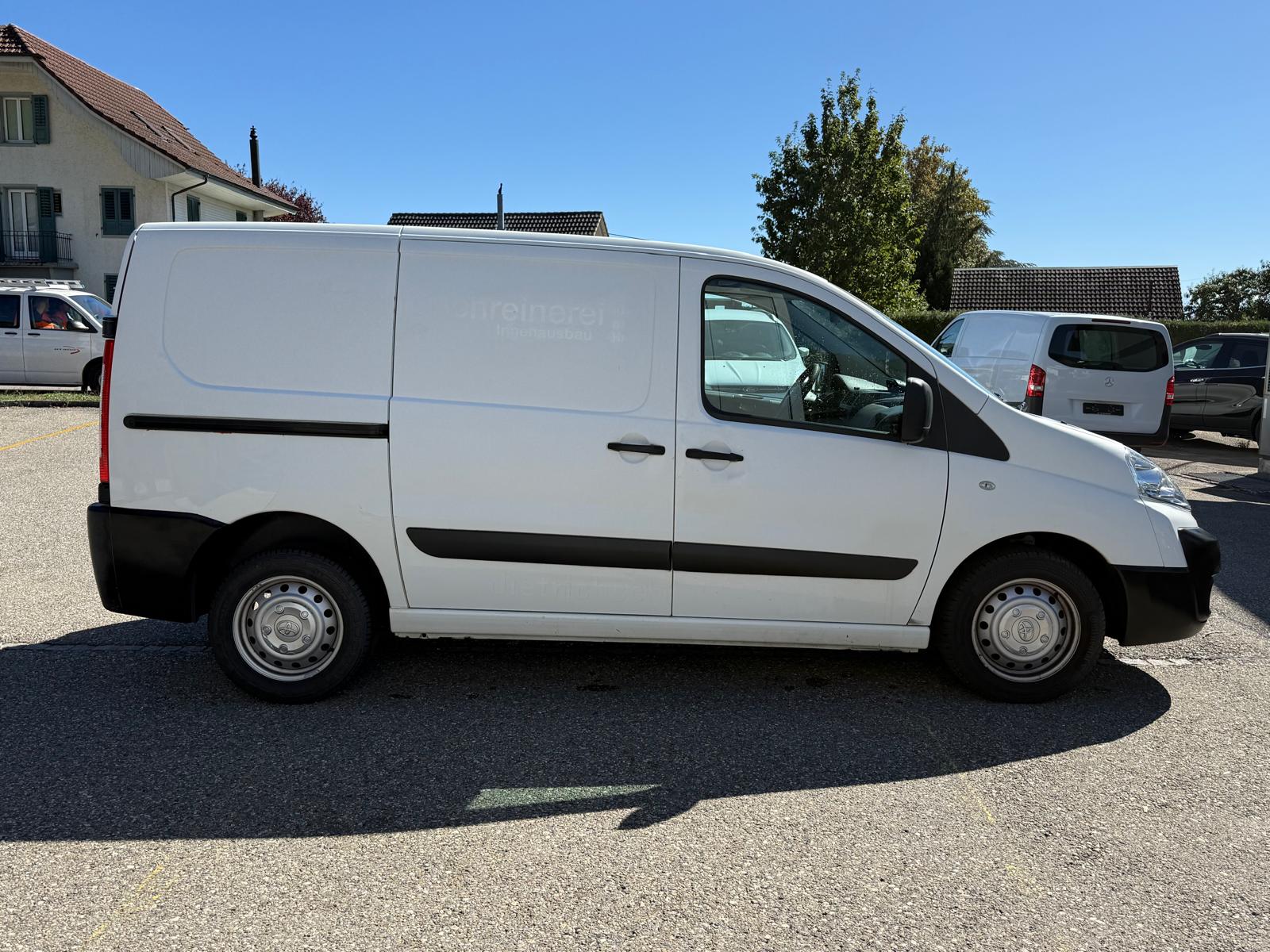 TOYOTA Proace 1.6D Panel Van Terra L1H1-image-3