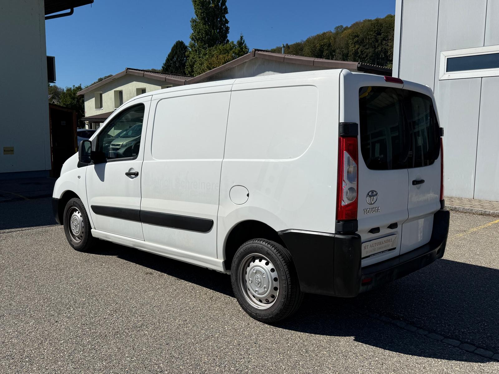 TOYOTA Proace 1.6D Panel Van Terra L1H1-image-7