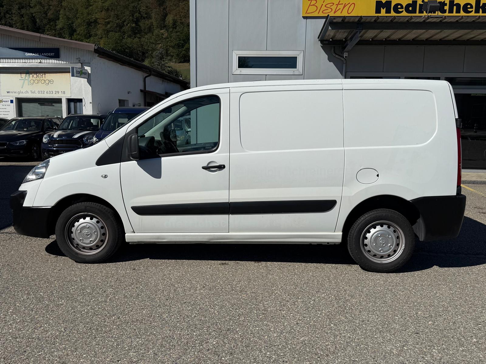 TOYOTA Proace 1.6D Panel Van Terra L1H1-image-6