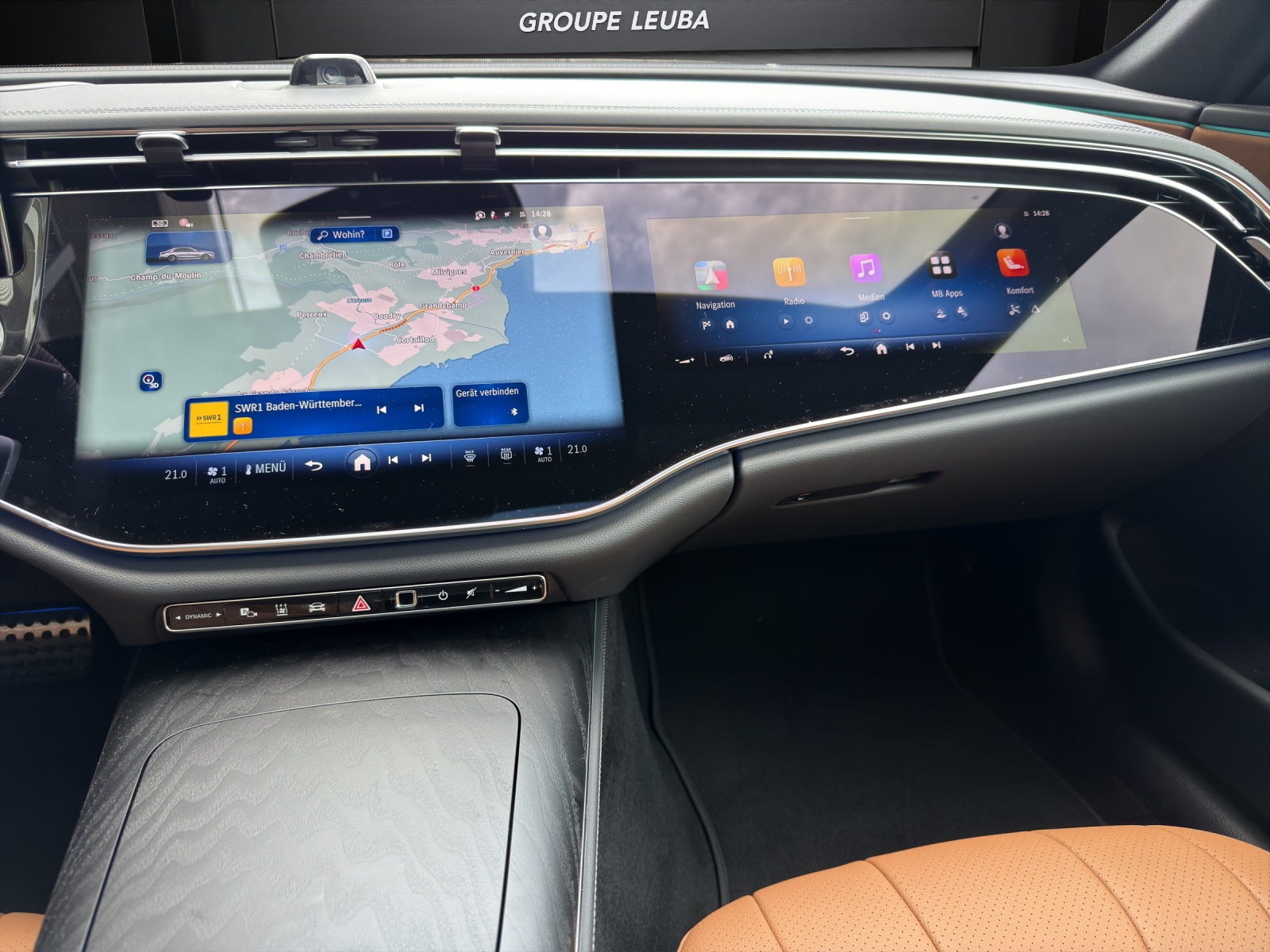 MERCEDES-BENZ E 220 d 4Matic 9G-Tronic-image-7