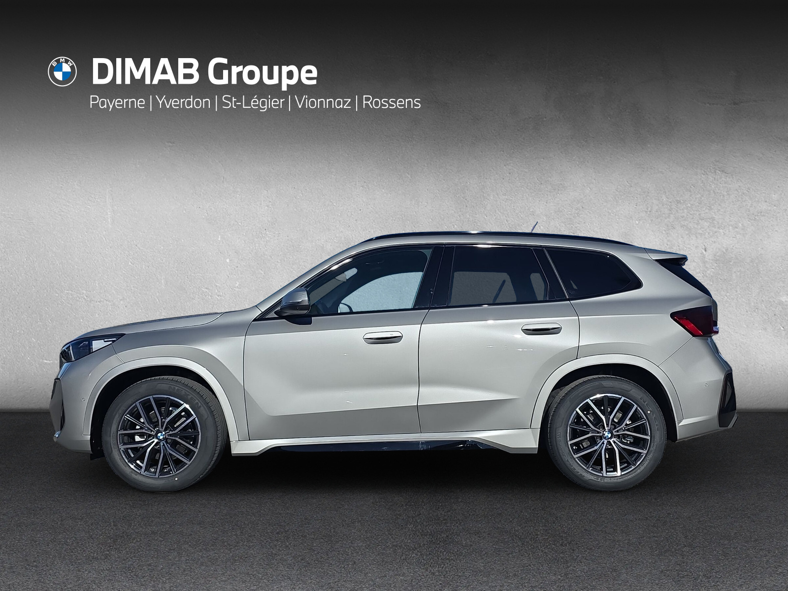 BMW iX1 eDrive 20 M Sport-image-1