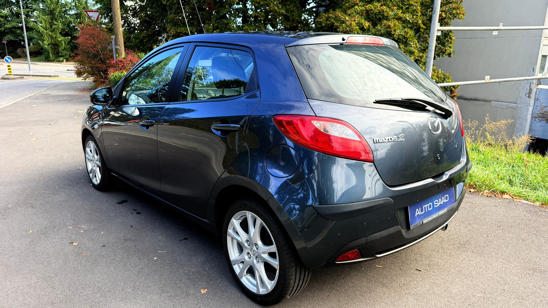 MAZDA 2 1.3i 16V Exclusive-image-4