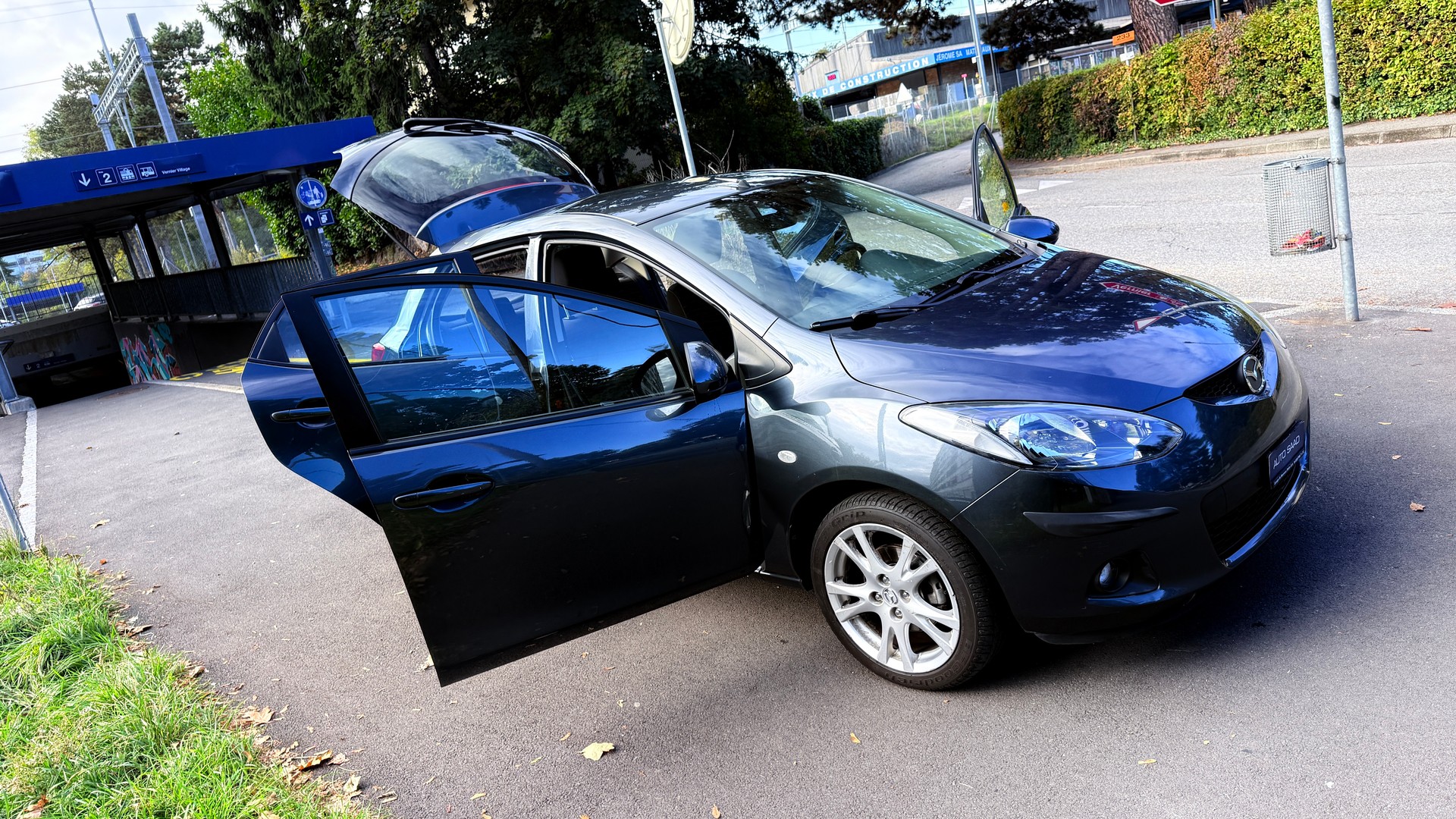 MAZDA 2 1.3i 16V Exclusive-image-13