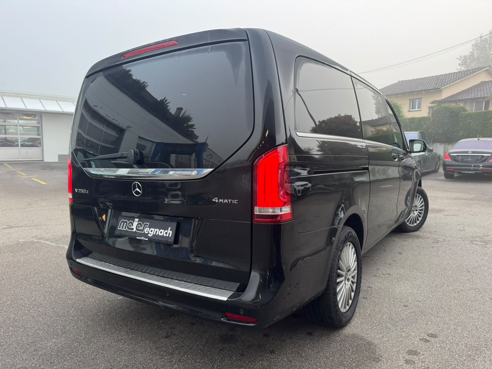 MERCEDES-BENZ V 250 d lang Avantgarde 4Matic G-Tronic-image-7