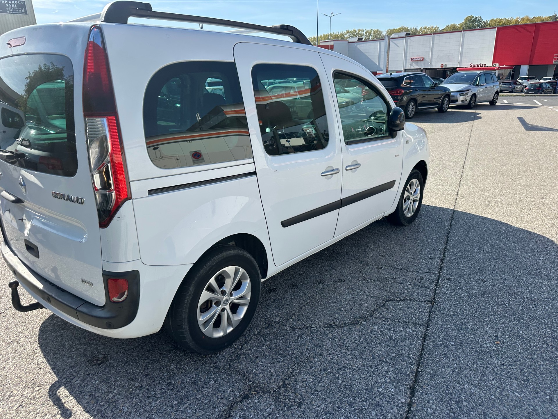 RENAULT Kangoo 1.2 16V Turbo Intens-image-11