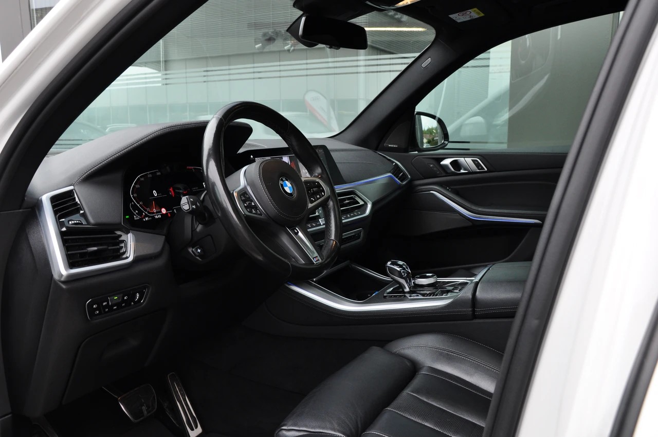 BMW X5 xDrive 30d Steptronic M Sport-image-16