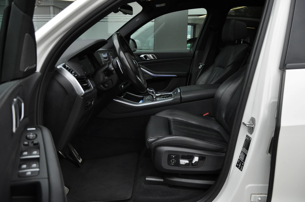 BMW X5 xDrive 30d Steptronic M Sport-image-15