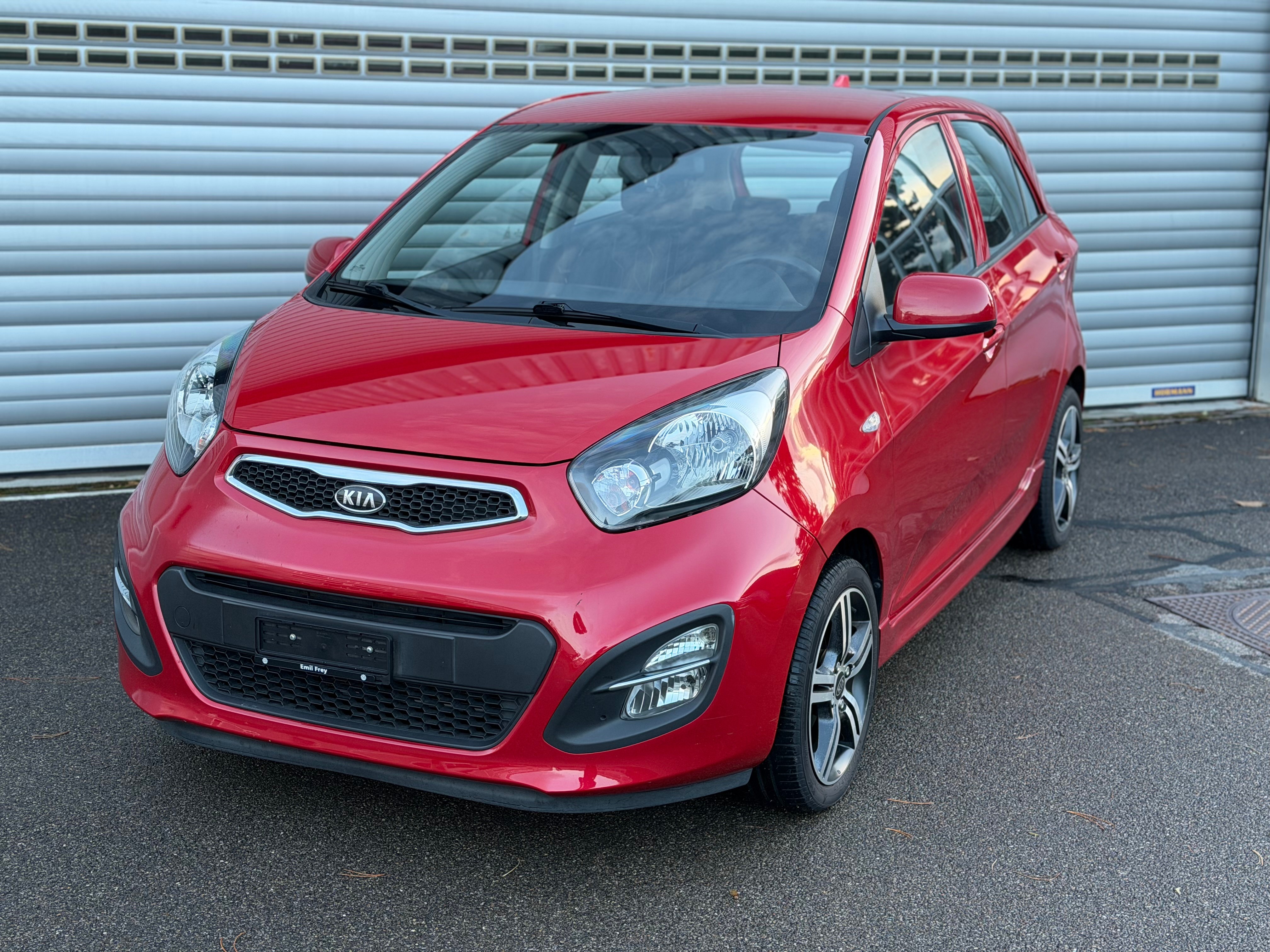 Car photo