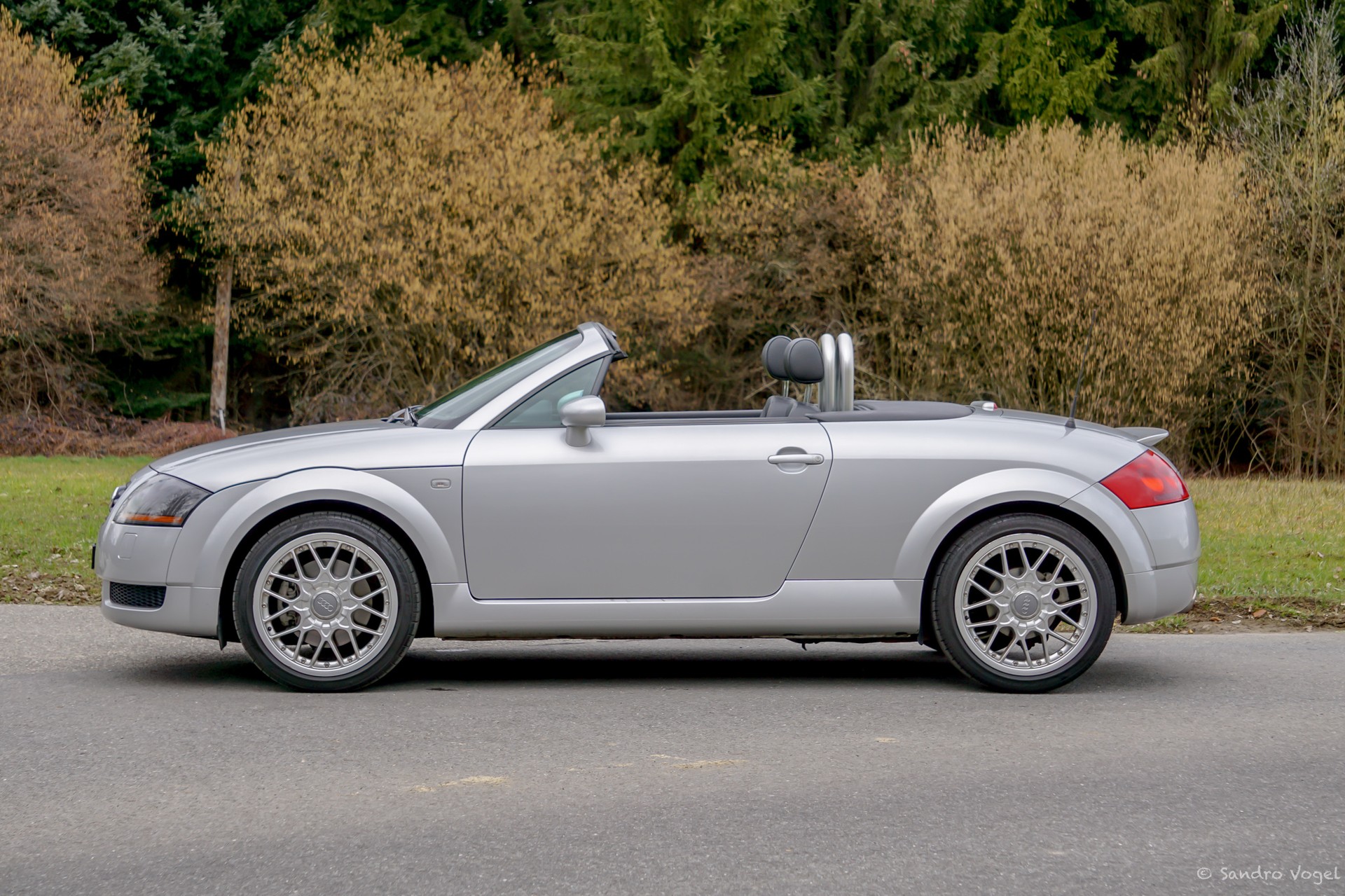 AUDI TT ROADSTER 1.8 T quattro-image-6