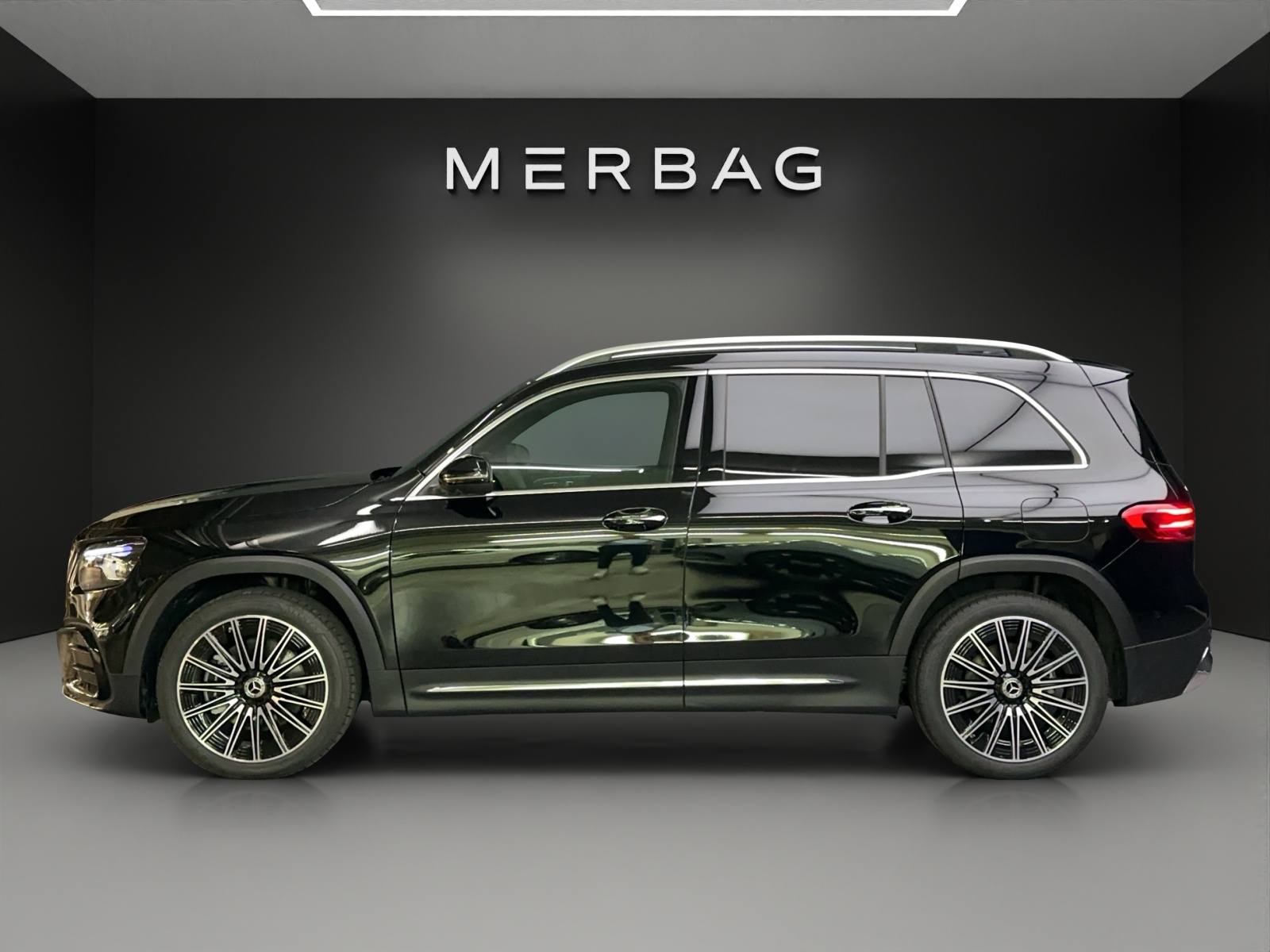 MERCEDES-BENZ GLB 250 4Matic 8G-Tronic-image-2