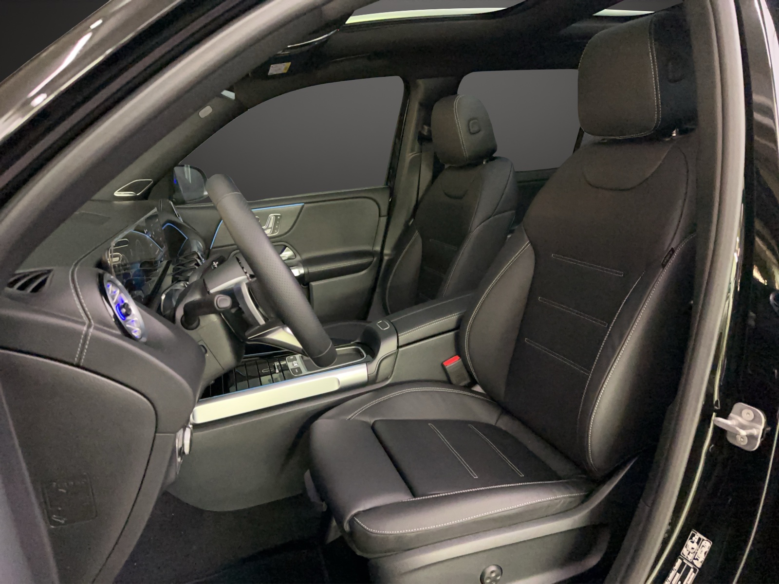 MERCEDES-BENZ GLB 250 4Matic 8G-Tronic-image-7