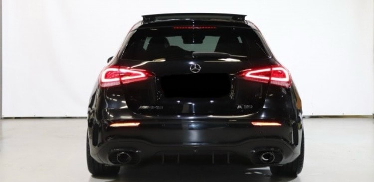 MERCEDES-BENZ A 35 AMG 4Matic Speedshift-image-12
