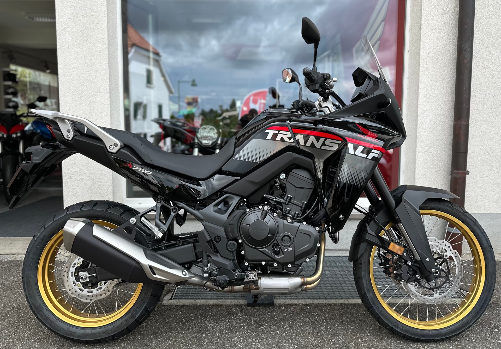 HONDA XL 750 Transalp - manuell-image-10