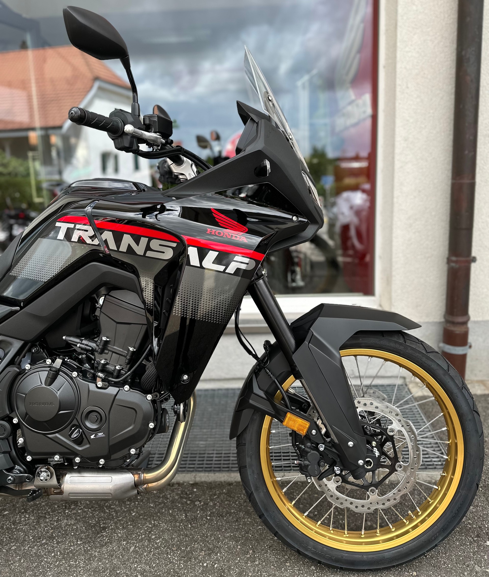 HONDA XL 750 Transalp - manuell-image-4