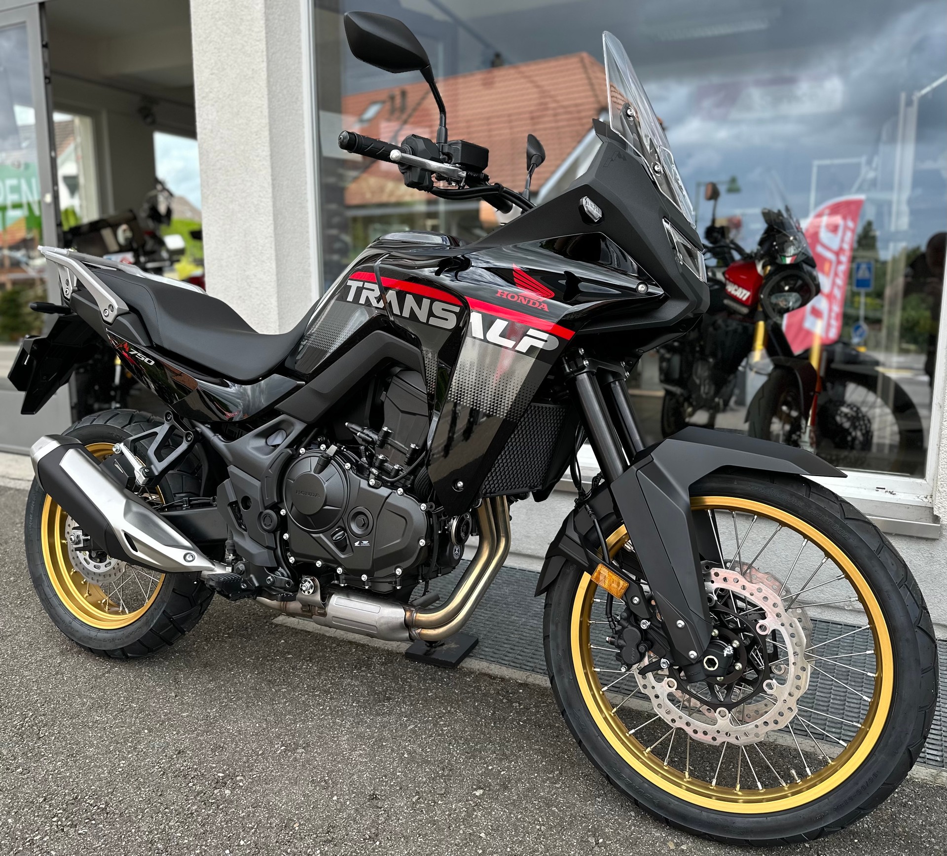 HONDA XL 750 Transalp - manuell-image-9