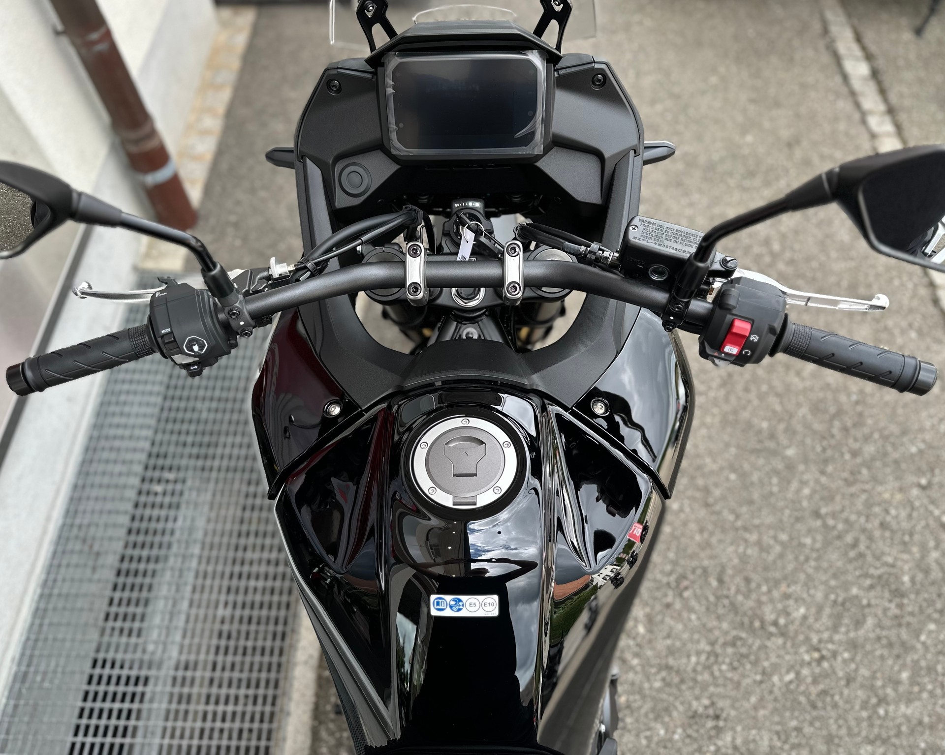 HONDA XL 750 Transalp - manuell-image-8