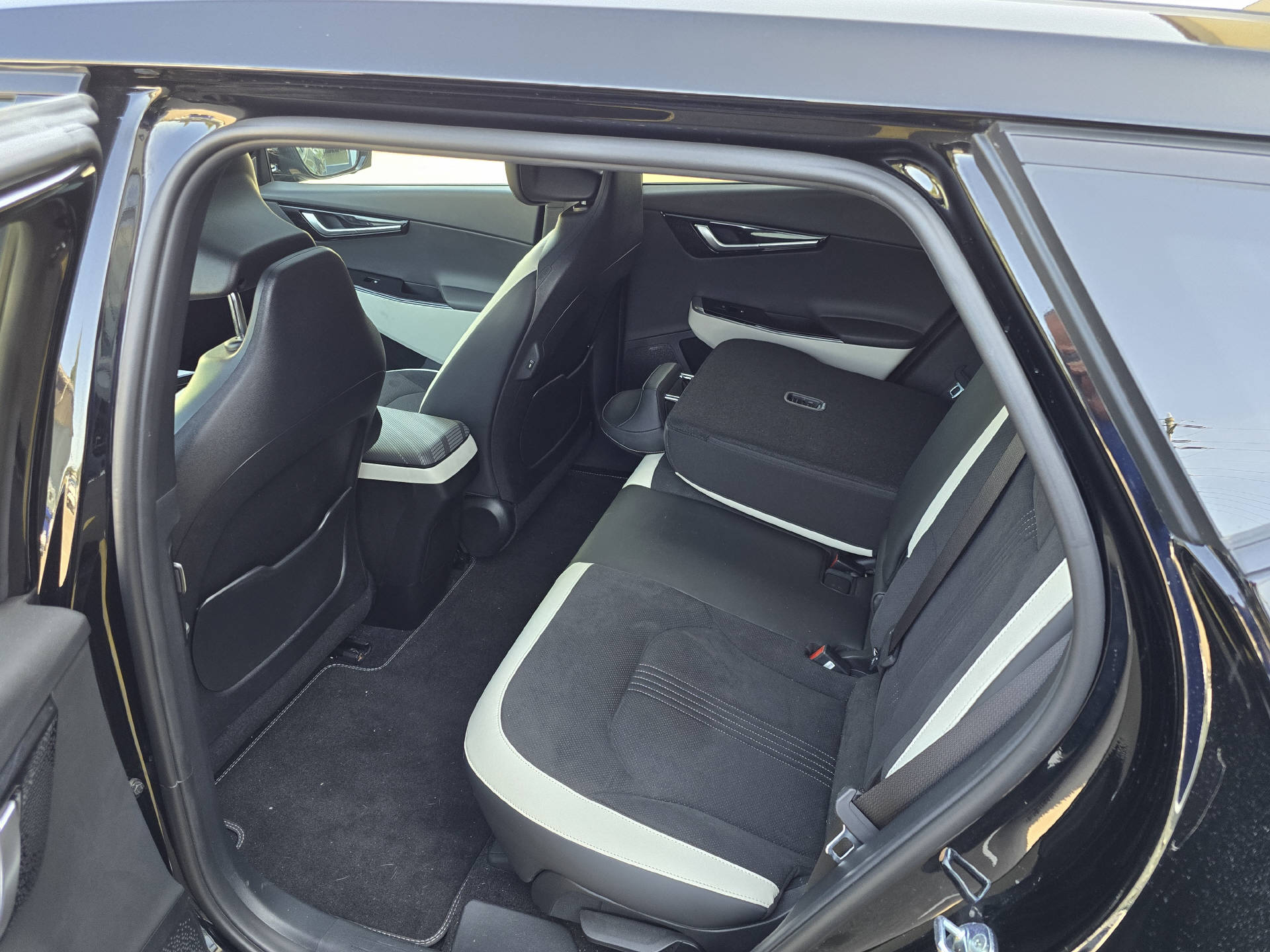 KIA EV6 77 kWh GT-Line 4x4-image-13