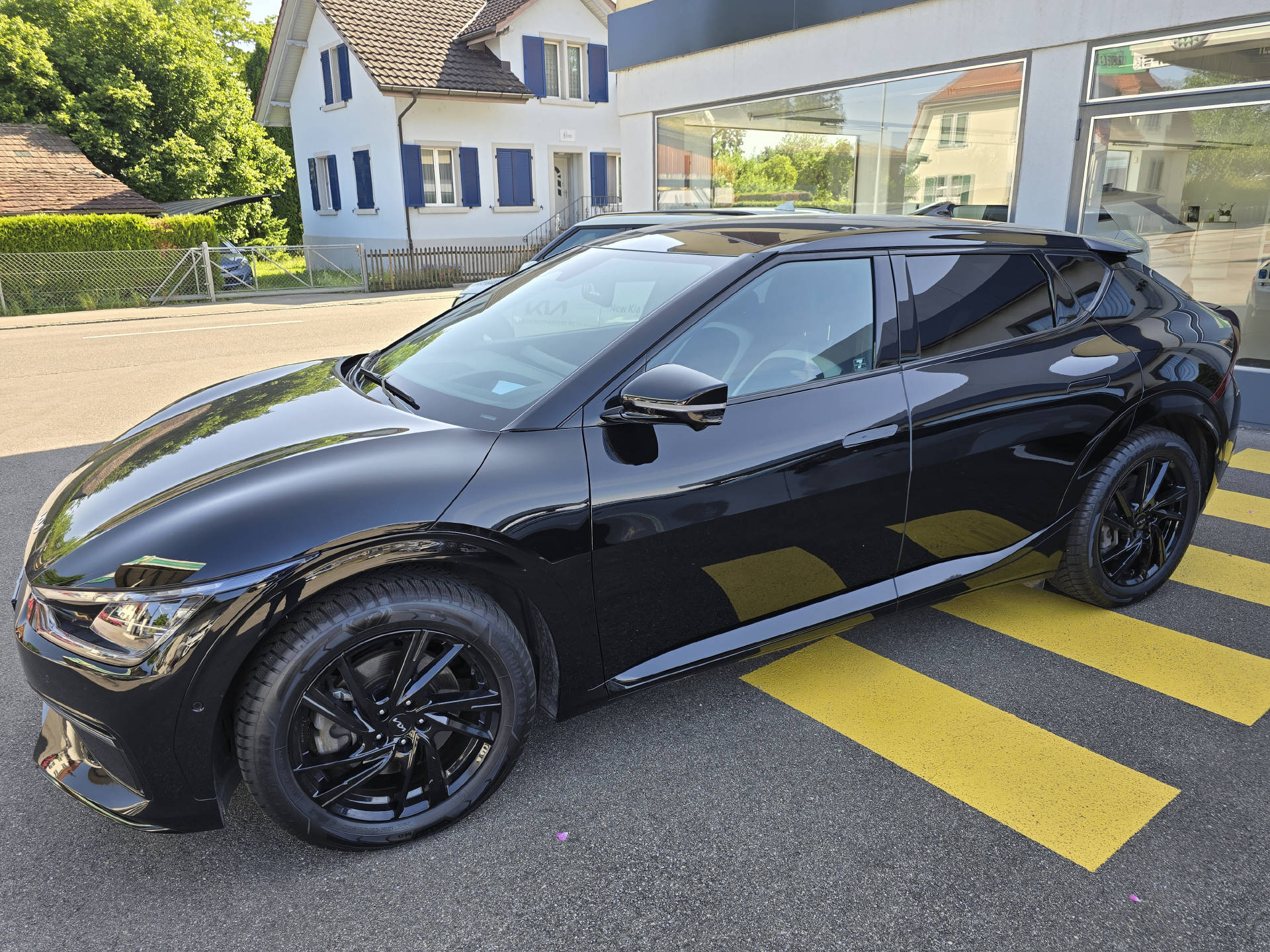 KIA EV6 77 kWh GT-Line 4x4-image-2
