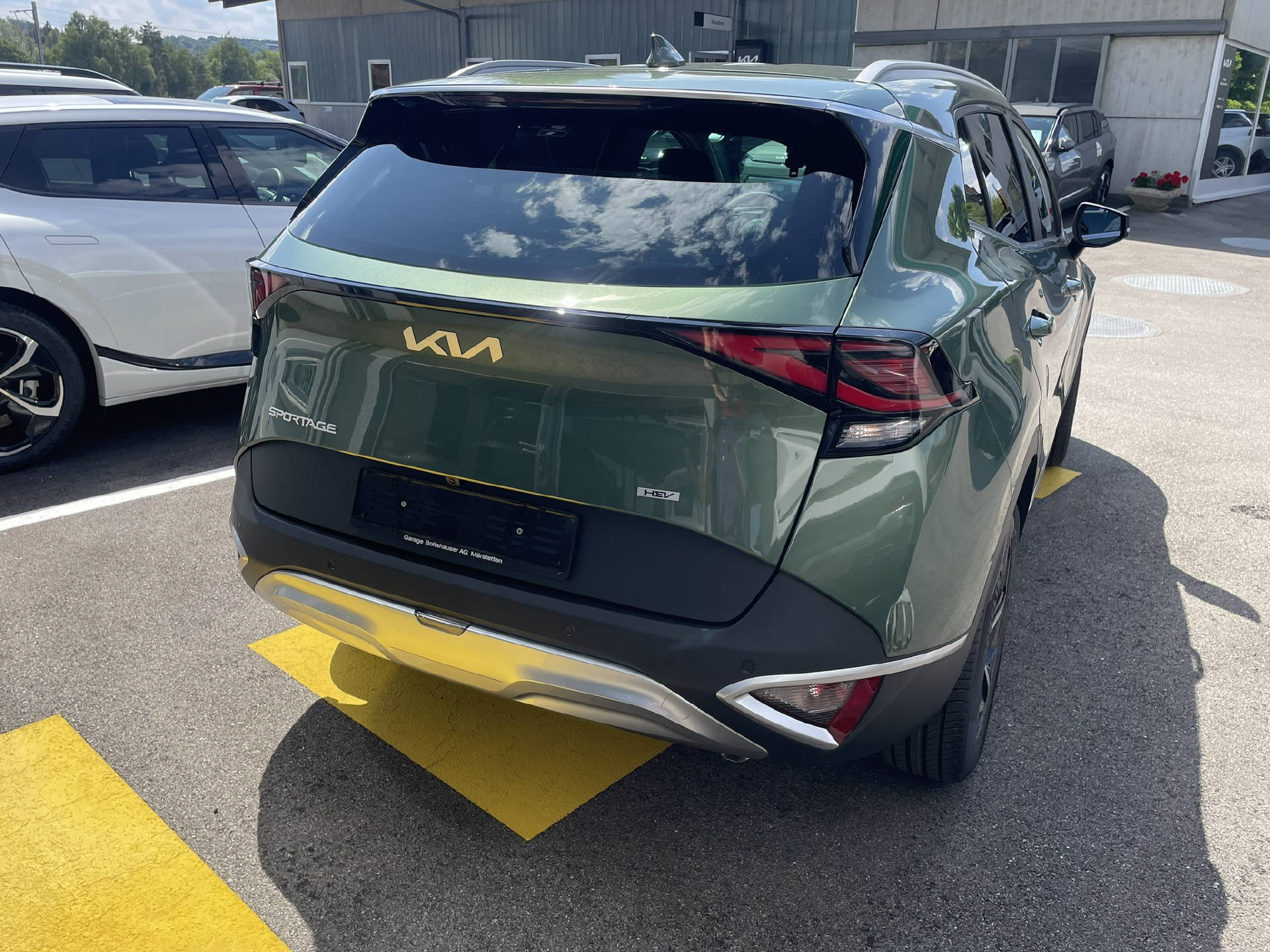 KIA Sportage 1.6 T-GDi Hybrid Power Edition-image-3
