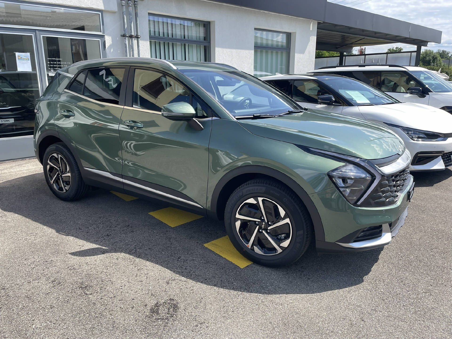 KIA Sportage 1.6 T-GDi Hybrid Power Edition-image-4